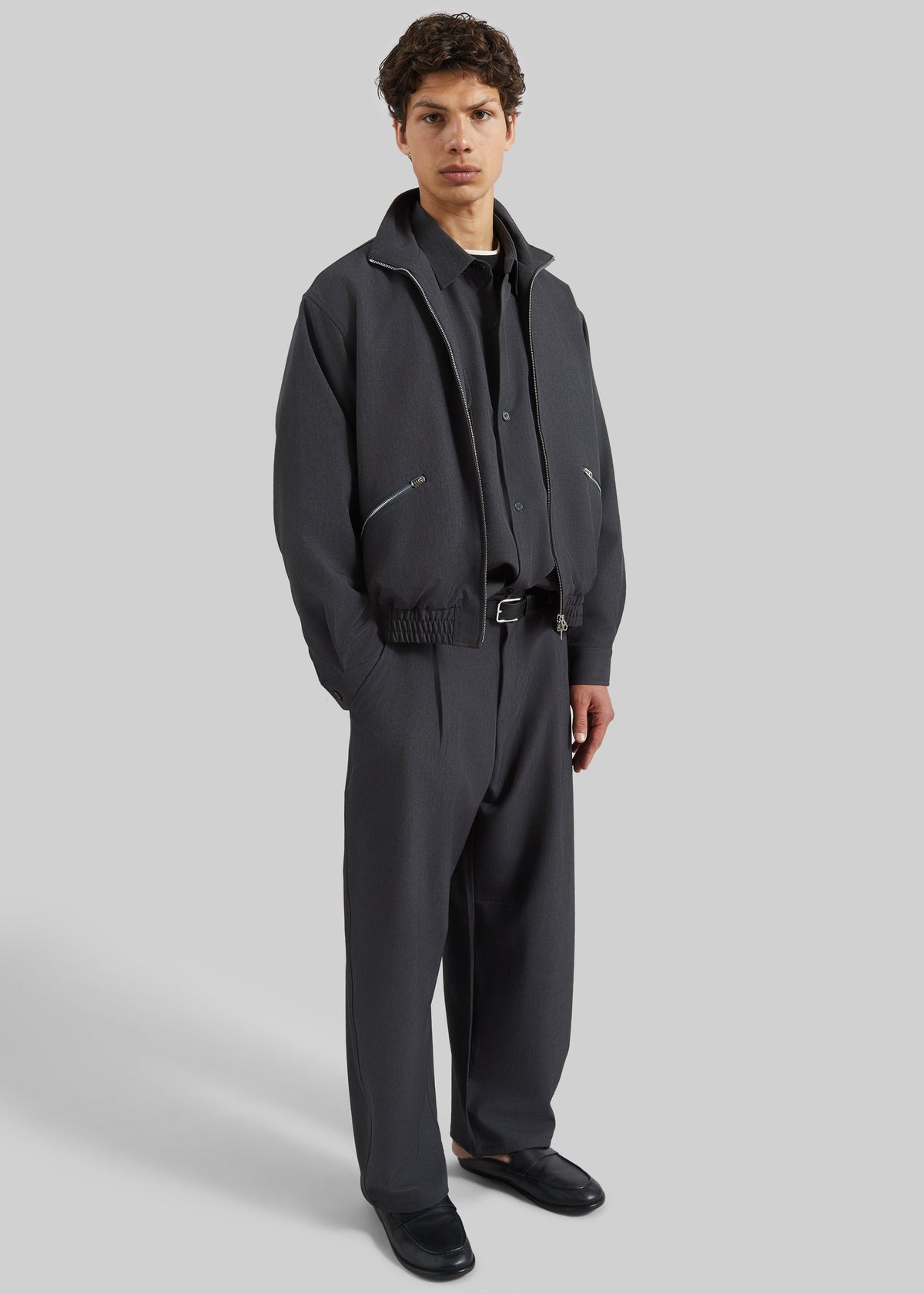 Alessio Straight Trousers - Charcoal β view 3 of 8