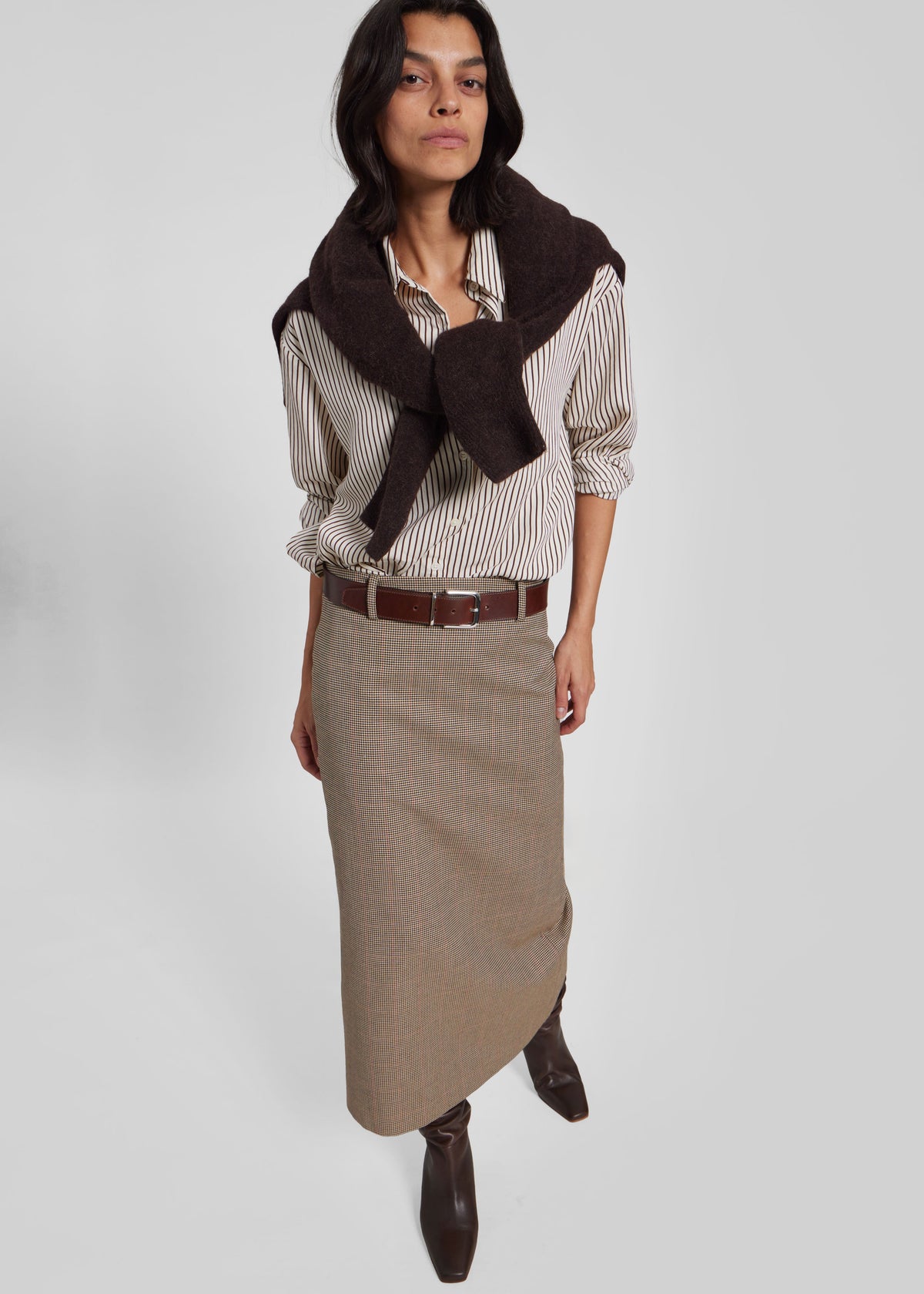 Alrose Houndstooth Midi Skirt - Beige β view 8 of 10