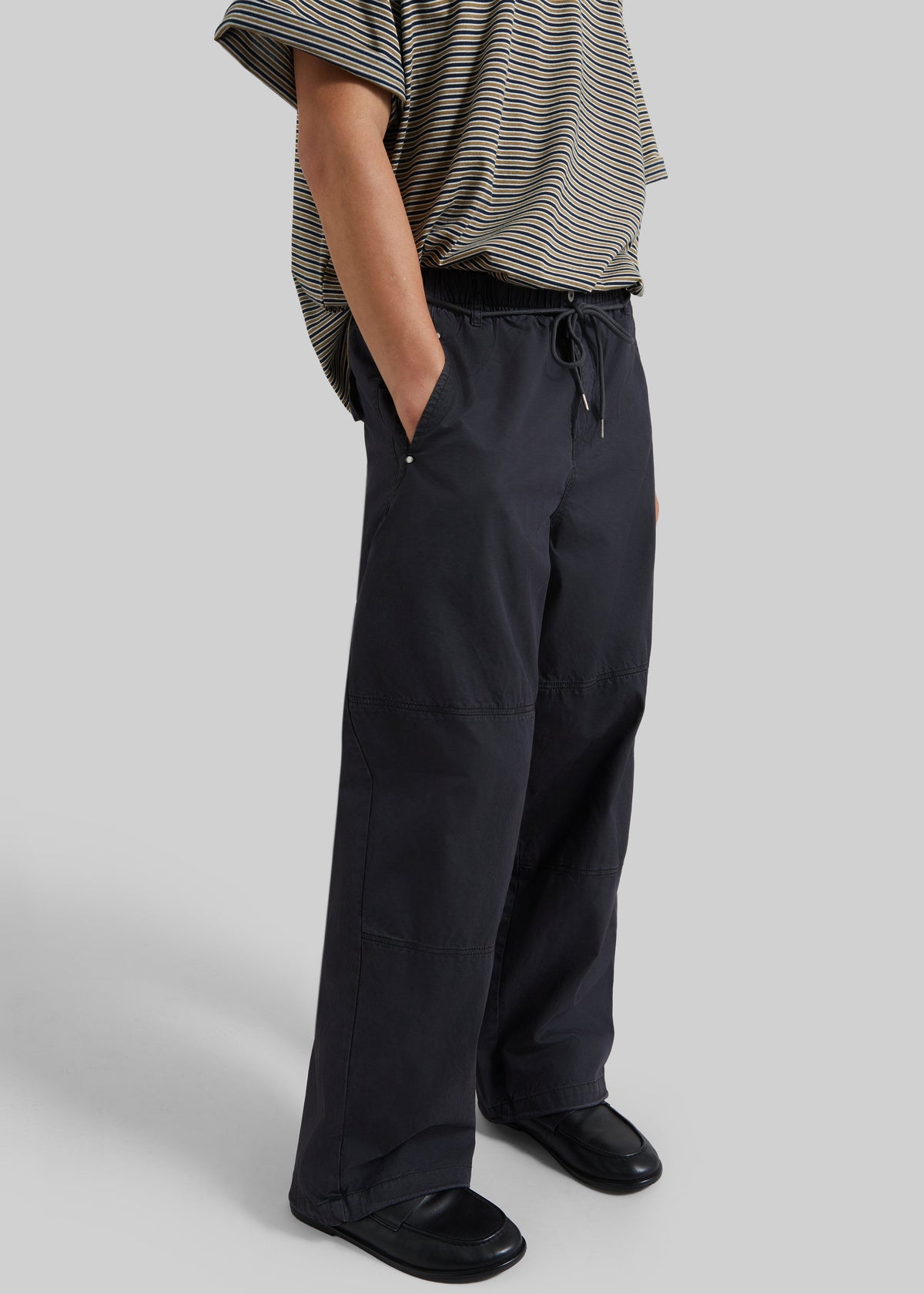 Antheor Drawstring Wide Leg Pants - Charcoal β view 4 of 7