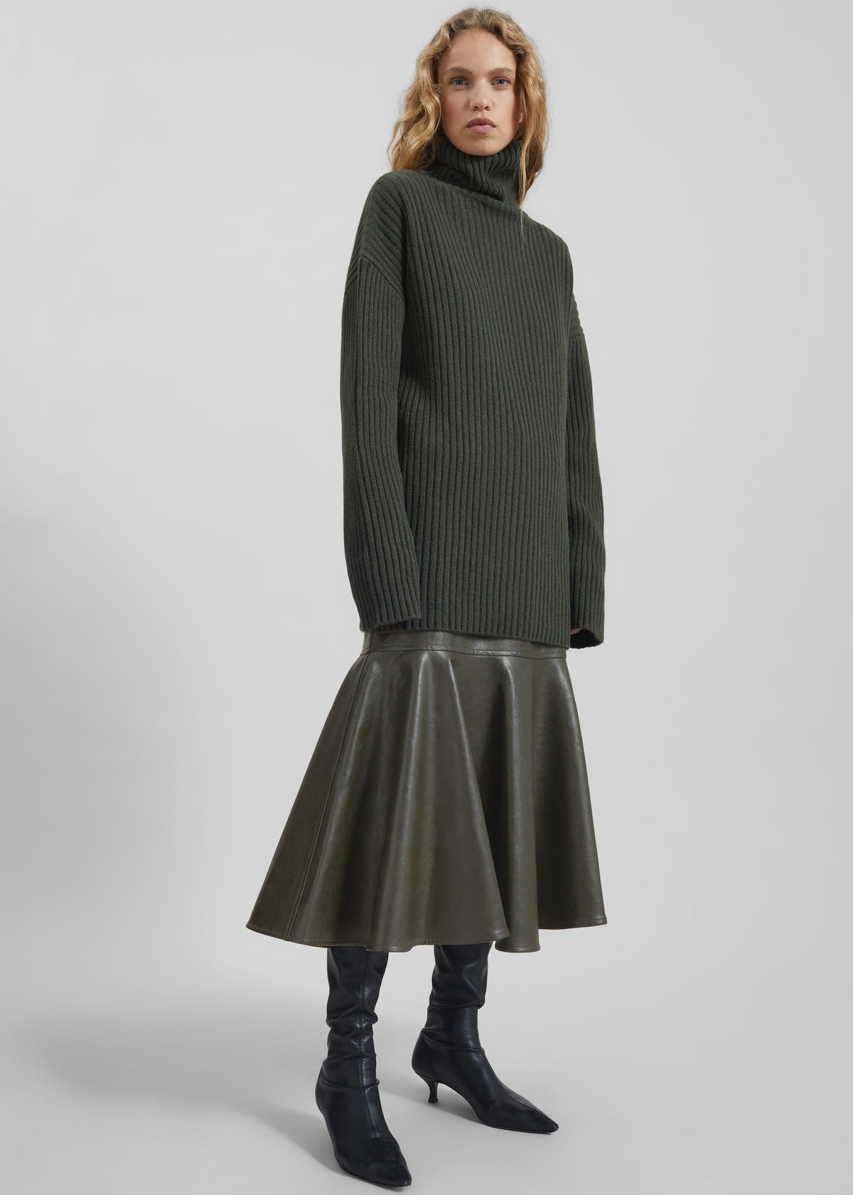 Arvika Faux Leather Mermaid Skirt - Dark Olive β view 3 of 7
