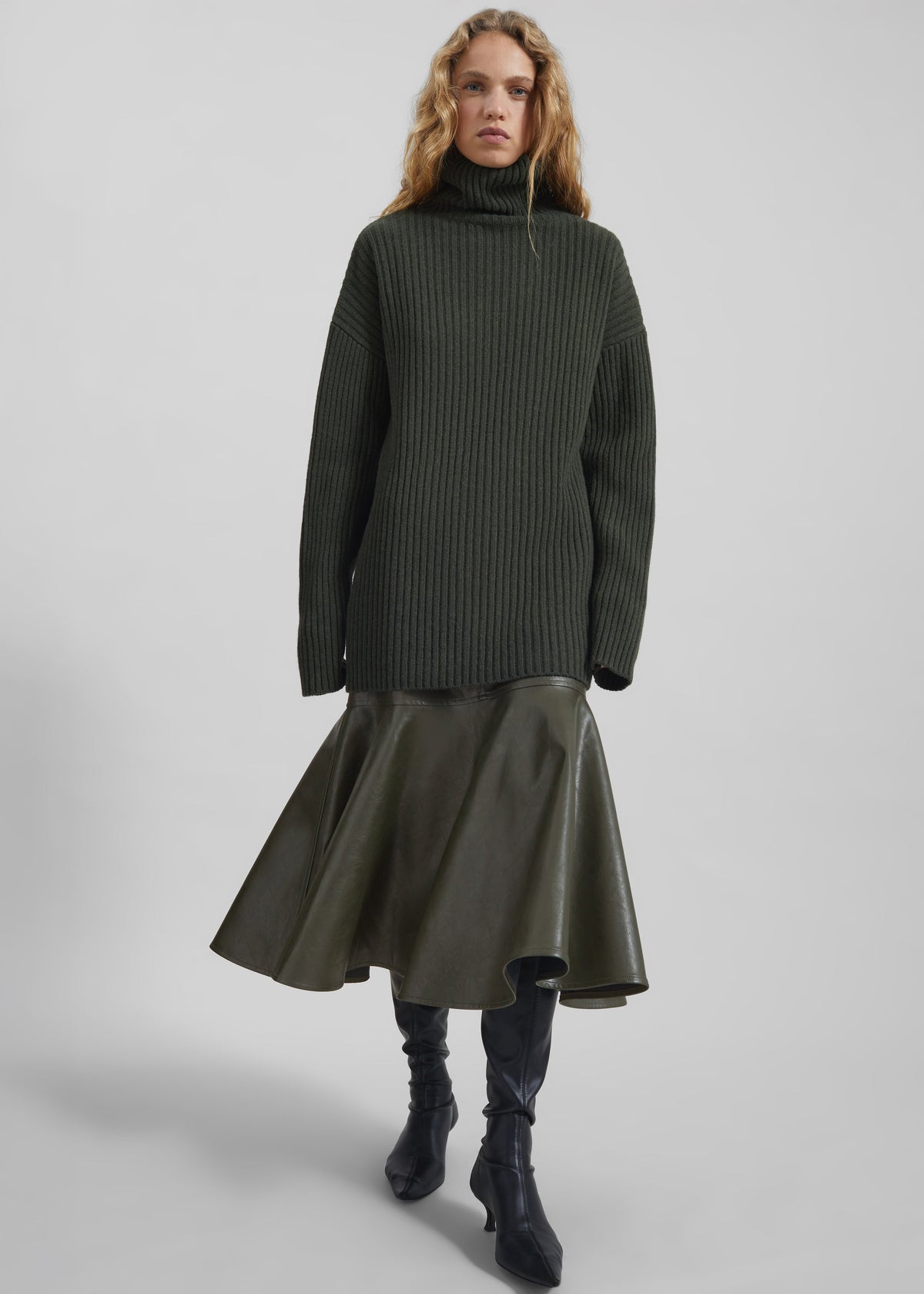 Arvika Faux Leather Mermaid Skirt - Dark Olive β view 5 of 7