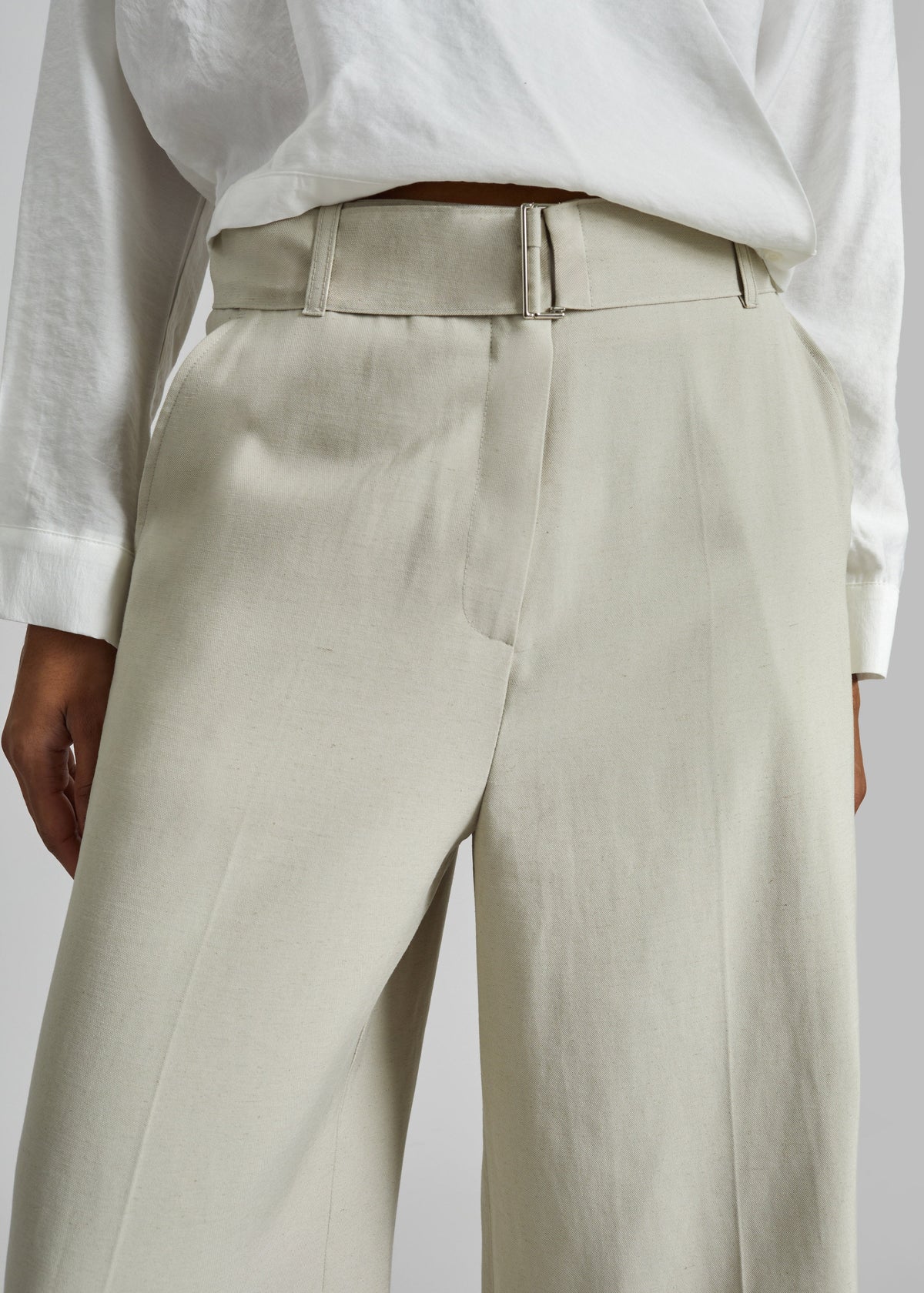 Lavre Belted Bermuda Shorts - Beige Melange β view 4 of 6