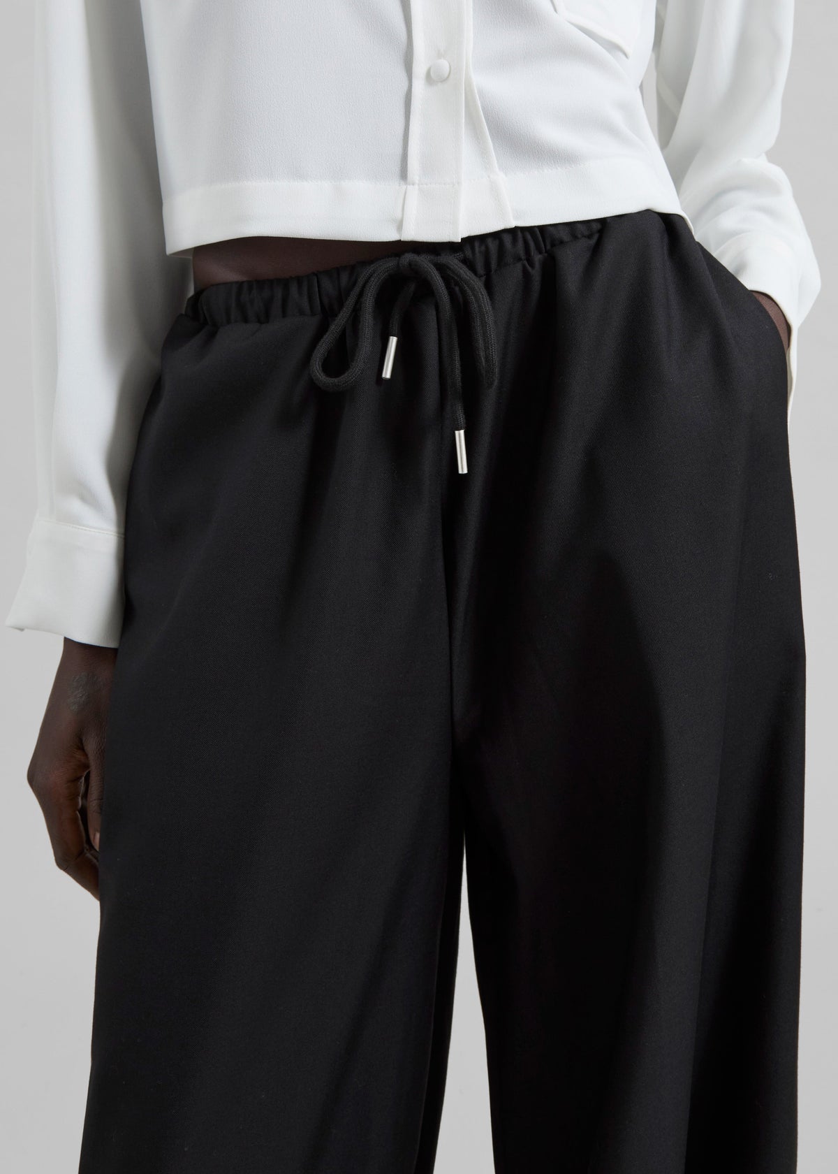 Aubray Balloon Pants - Black β view 4 of 7