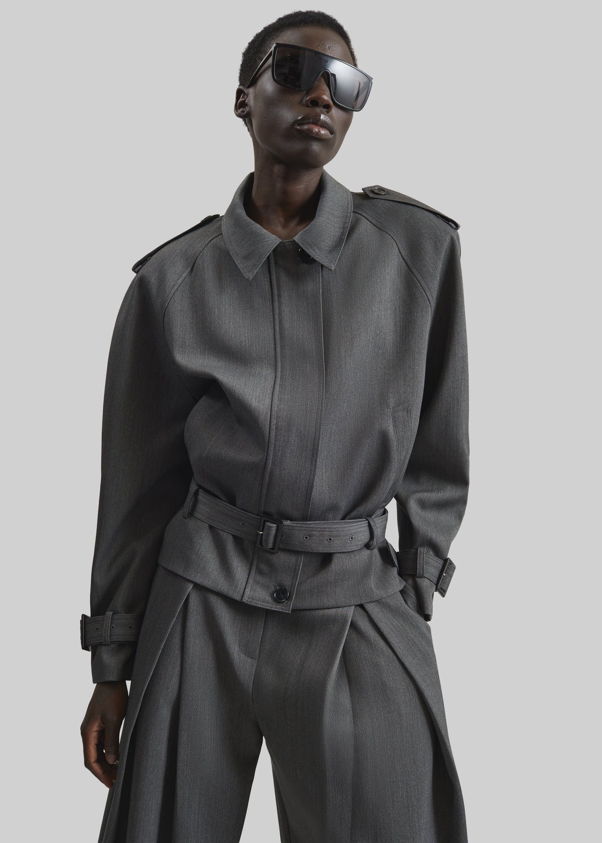 Avray Short Trench - Grey β view 4 of 10