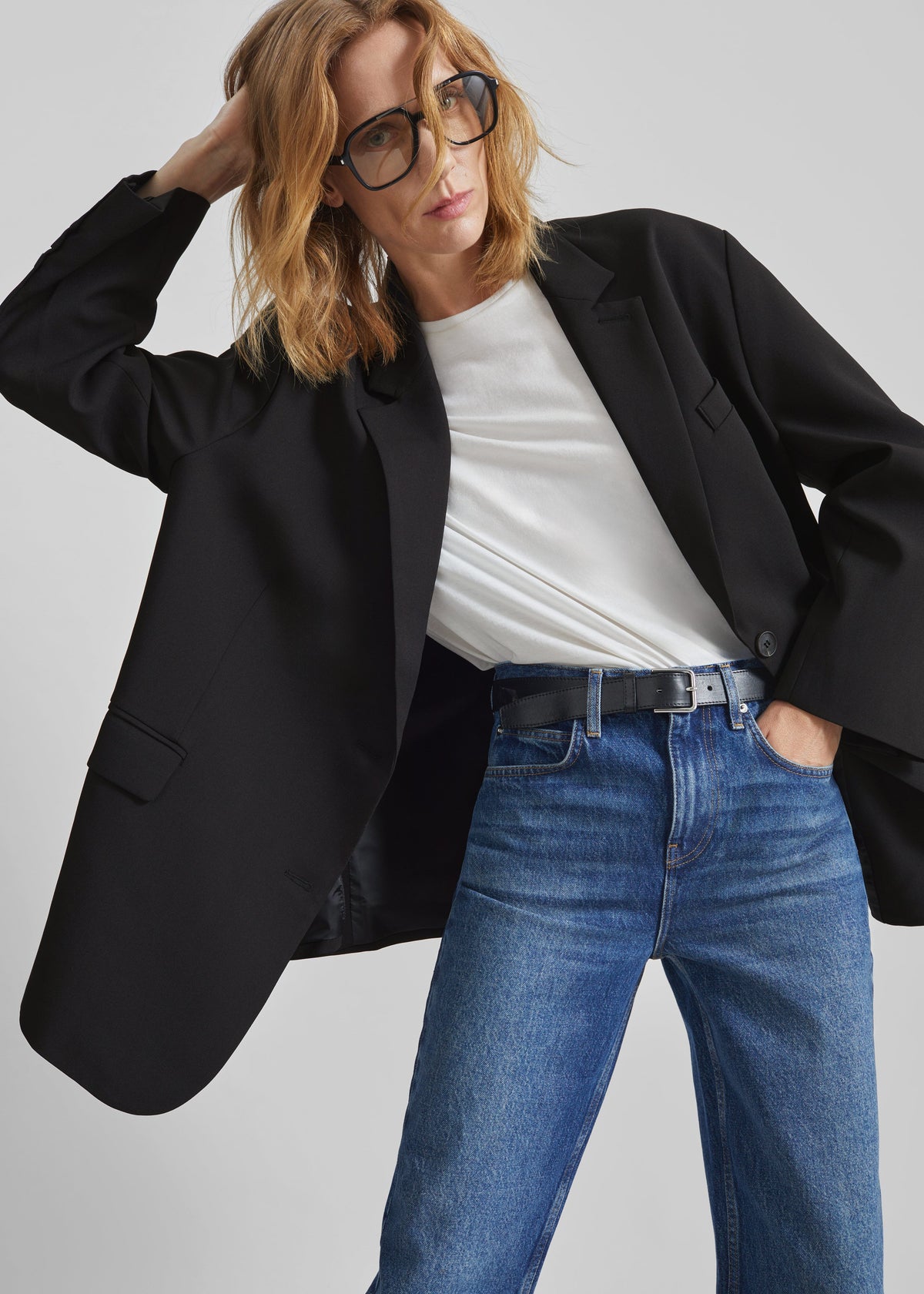 Bea Blazer - Black β view 4 of 11