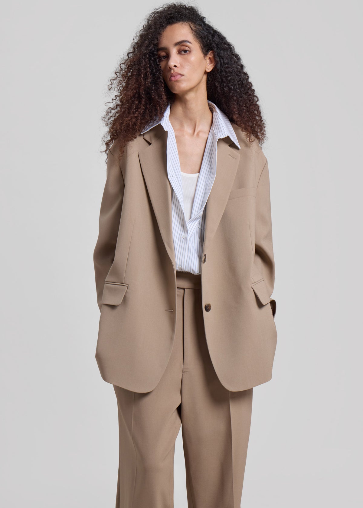 Bea Blazer - Latte β view 11 of 15