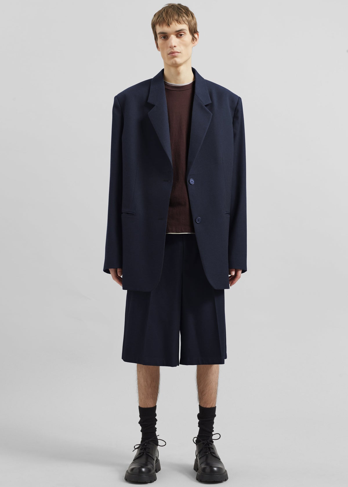 Belgrave Bermuda Shorts - Navy β view 7 of 12