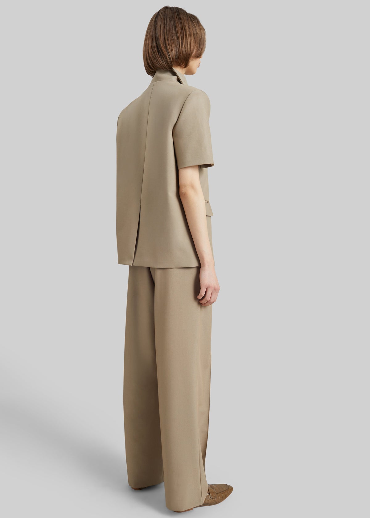Belliva Short Sleeve Blazer - Camel β view 8 of 9