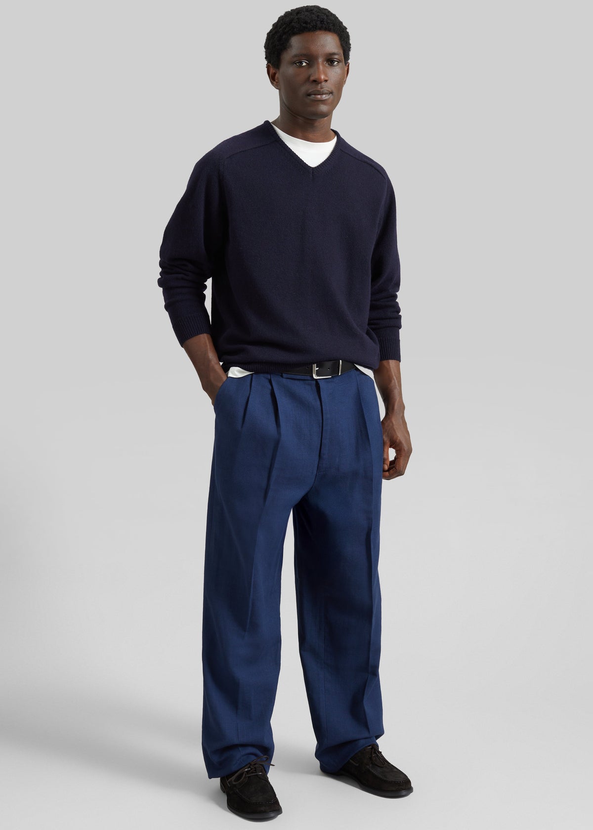 Beo Linen Pants - Navy β view 3 of 8