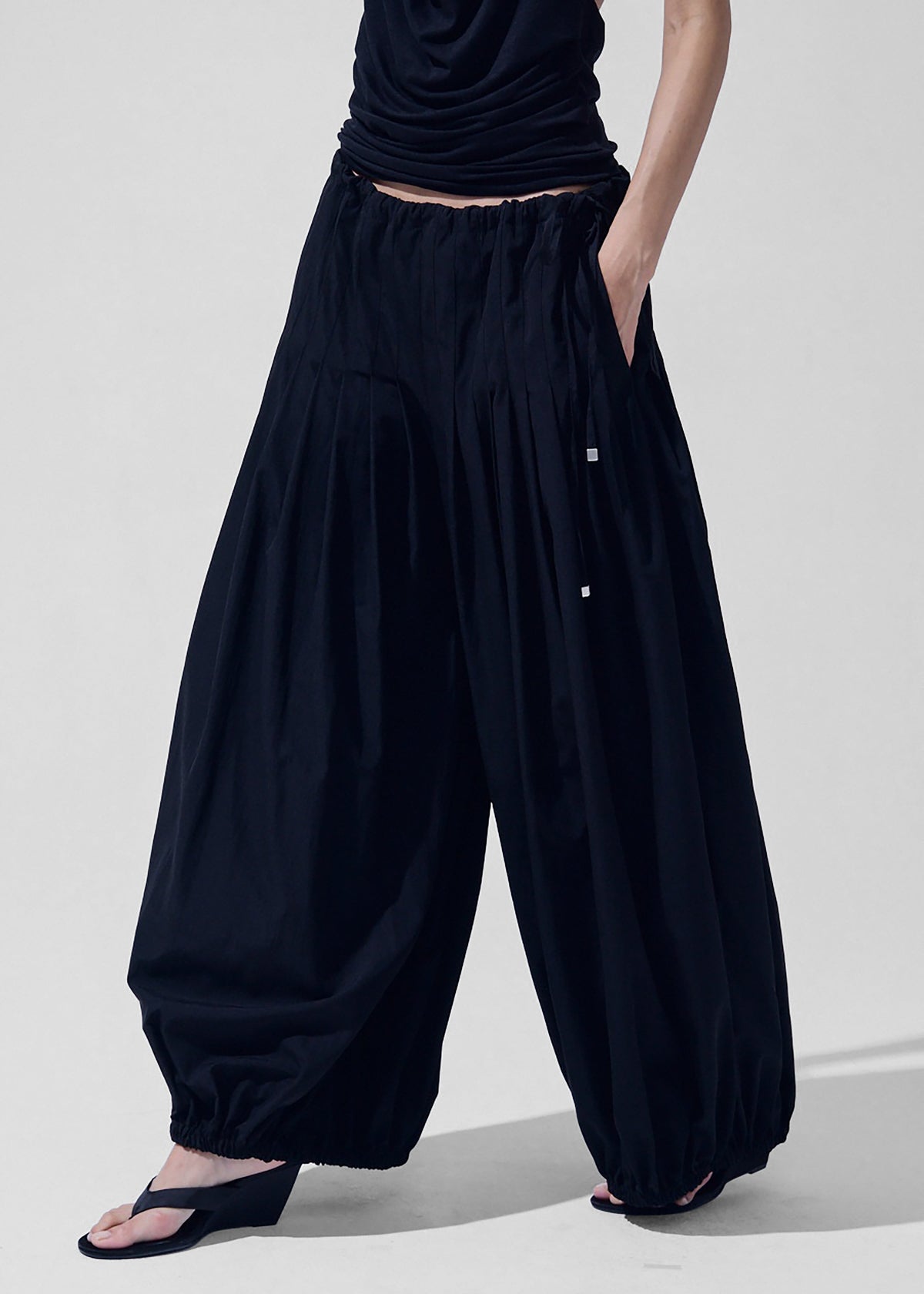 Berson Gathered Balloon Pants - Black β view 5 of 9