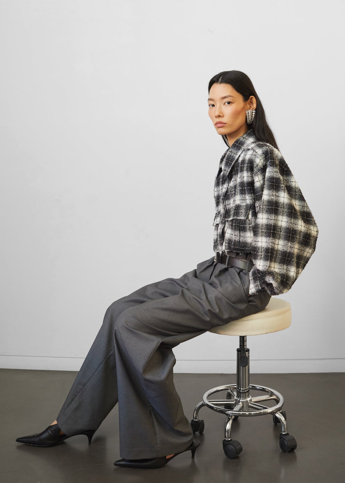 Biasca Distressed Cropped Shirt - Black Plaid β view 7 of 10