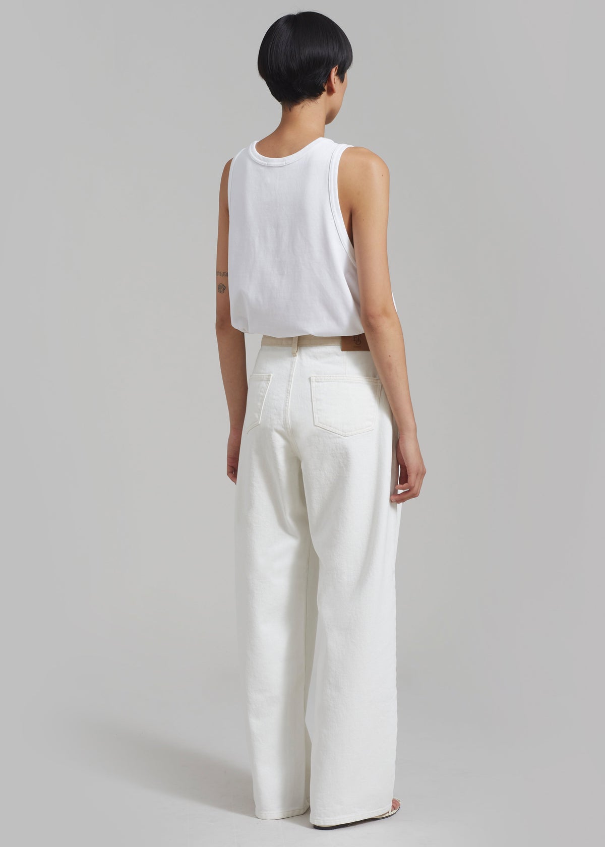 Briston Boxy Tank - White β view 10 of 15