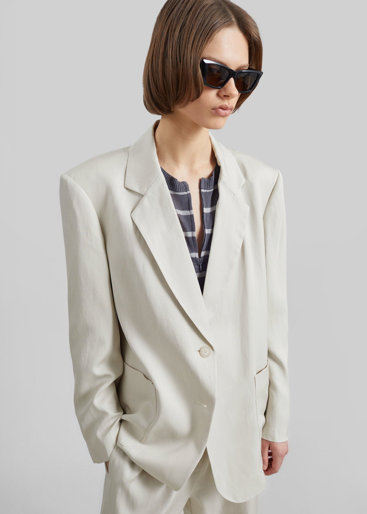Bruna Linen Soft Blazer - Light Beige β view 6 of 8