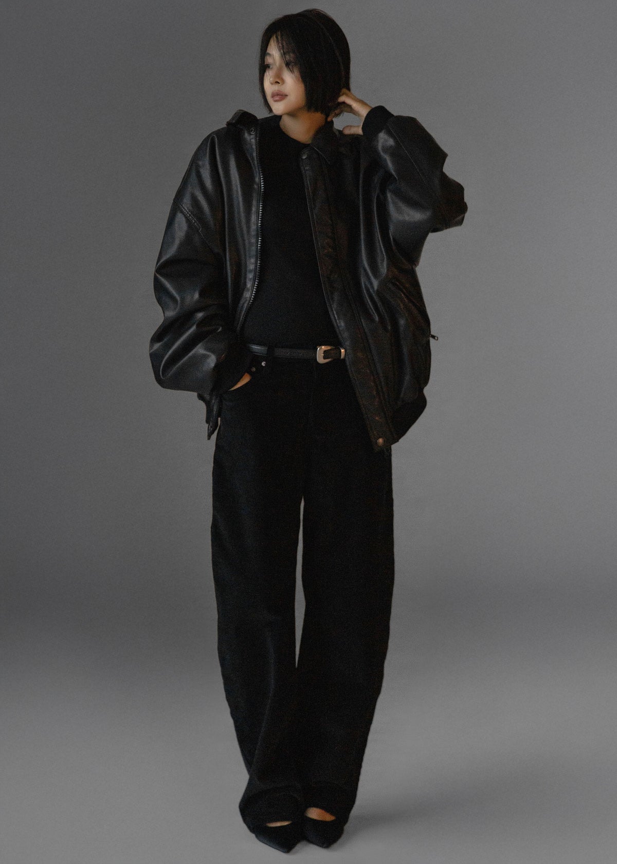 Caistor Corduroy Barrel Leg Pants - Black β view 4 of 9