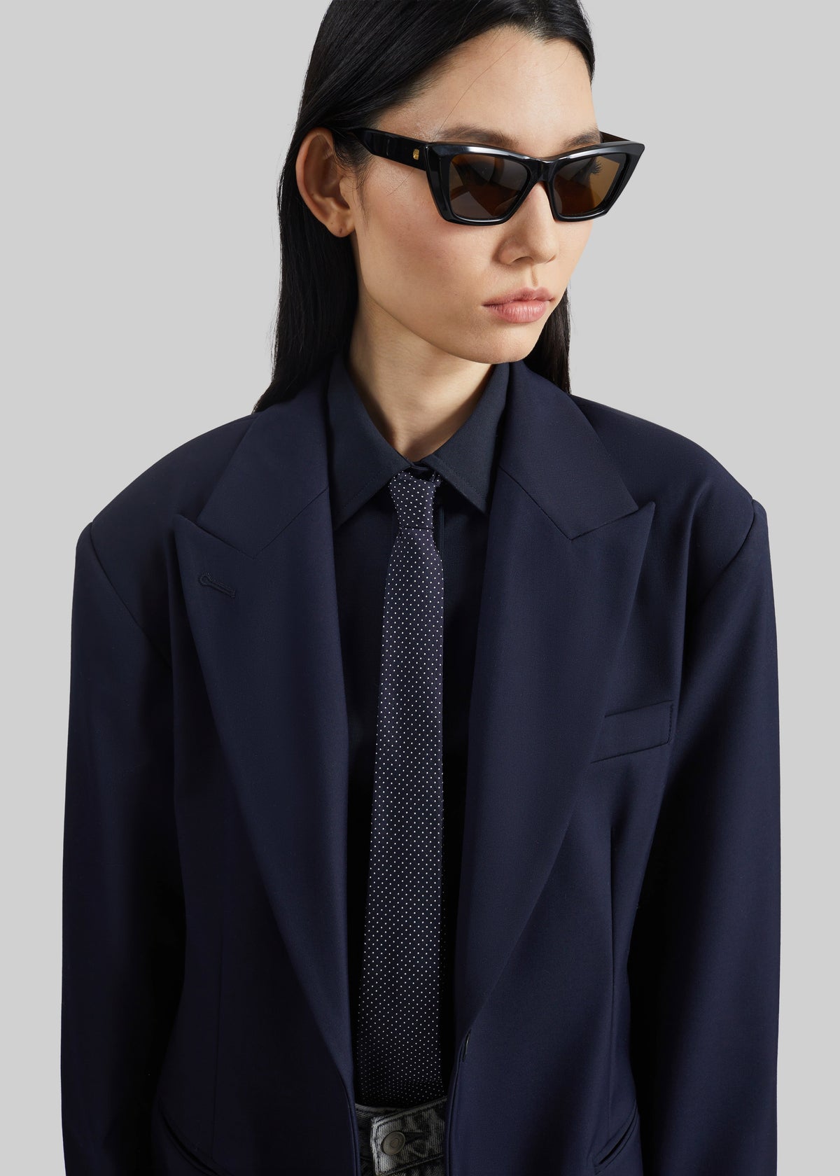Canmore Double Vent Blazer - Navy β view 5 of 13