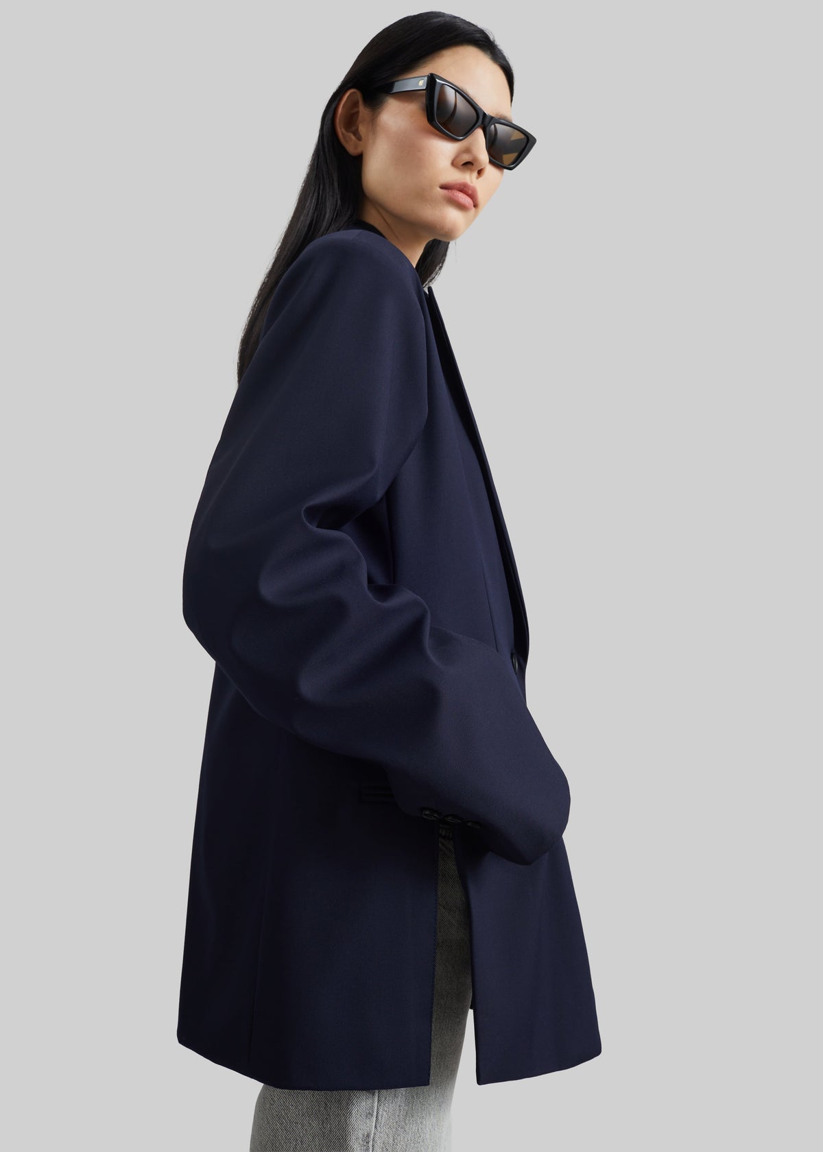 Canmore Double Vent Blazer - Navy β view 7 of 13