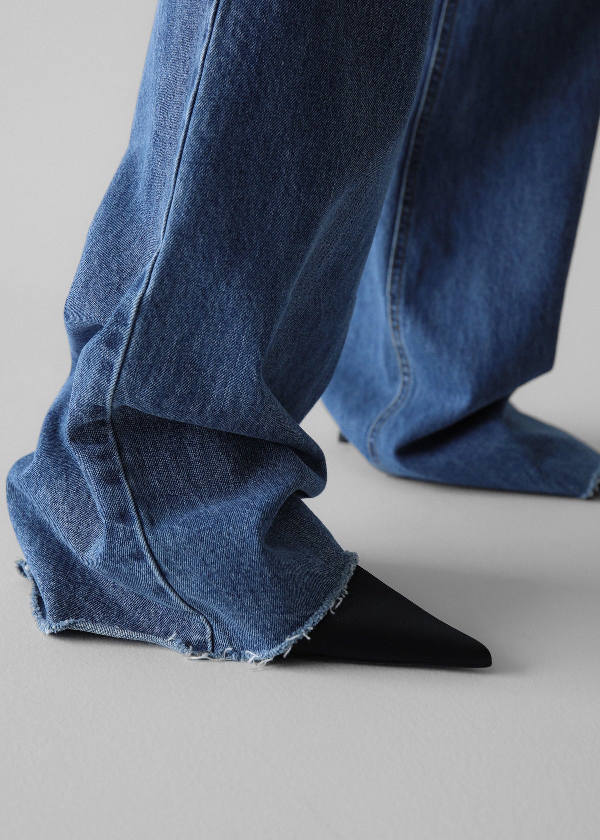 Cromer Jeans - Medium Wash β view 1 of 10