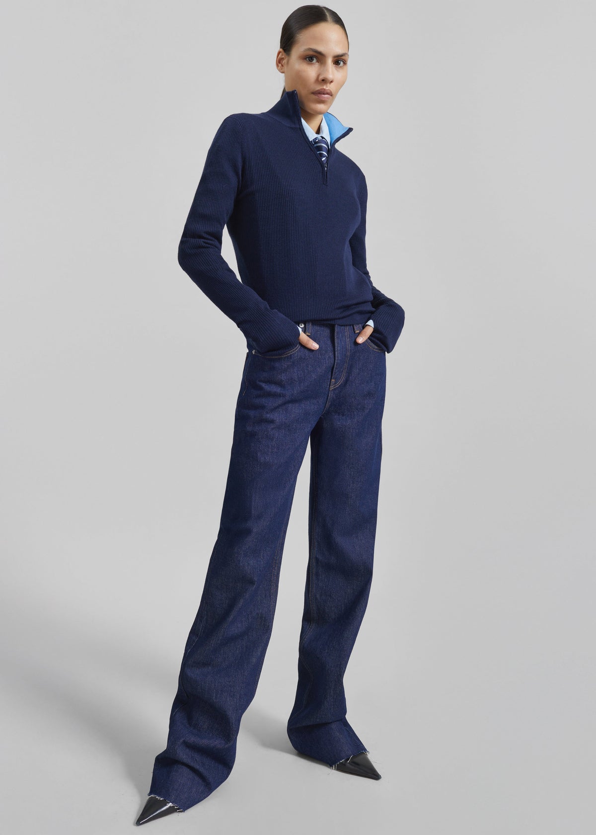 Dalston Jeans - Dark Wash – view 3 of 8