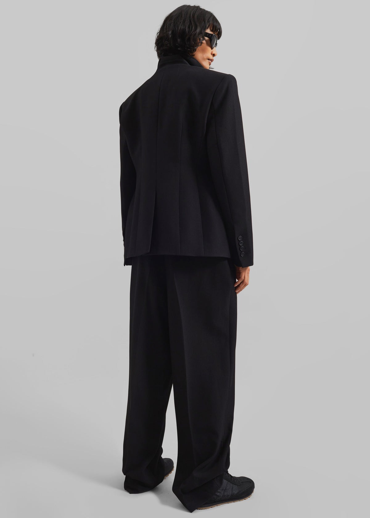 Doyer Cinched Blazer - Black β view 8 of 9