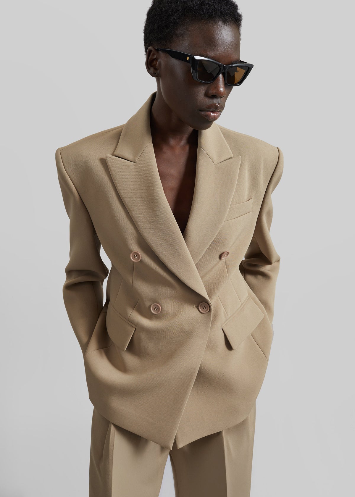 Doyer Cinched Blazer - Beige β view 1 of 10
