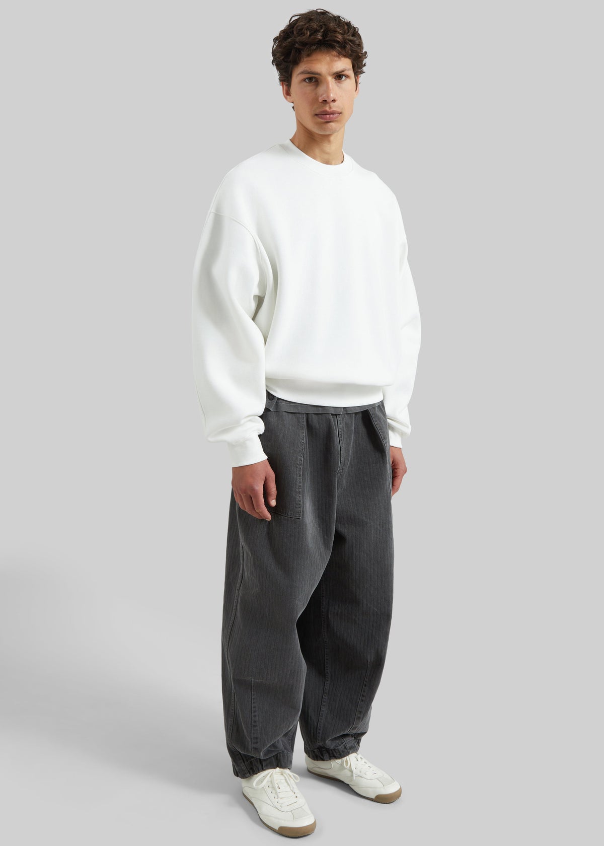 Dunloy Oversized Sweatshirt - White β view 2 of 7