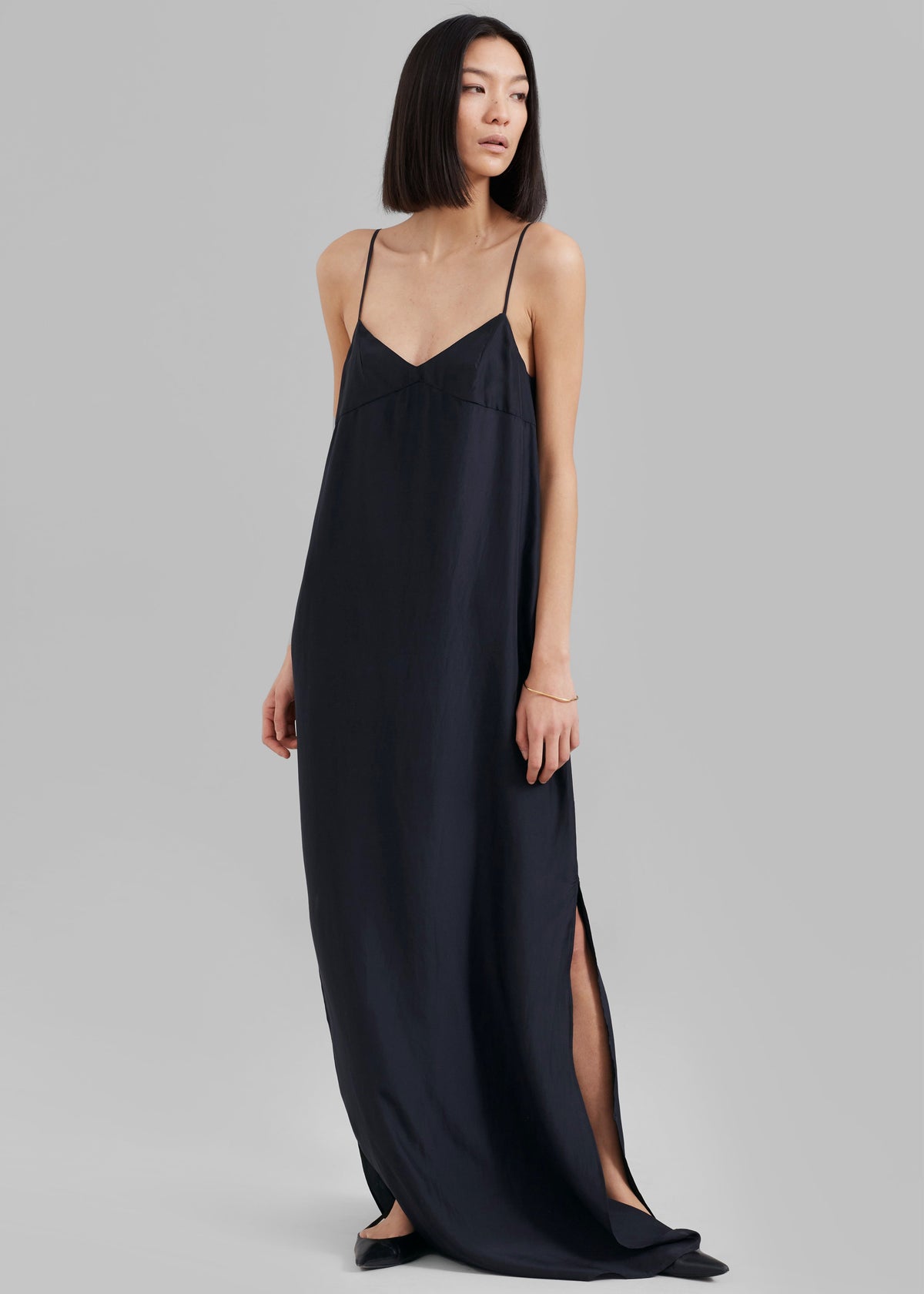 Dylana Sleeveless Maxi Dress - Navy β view 1 of 9