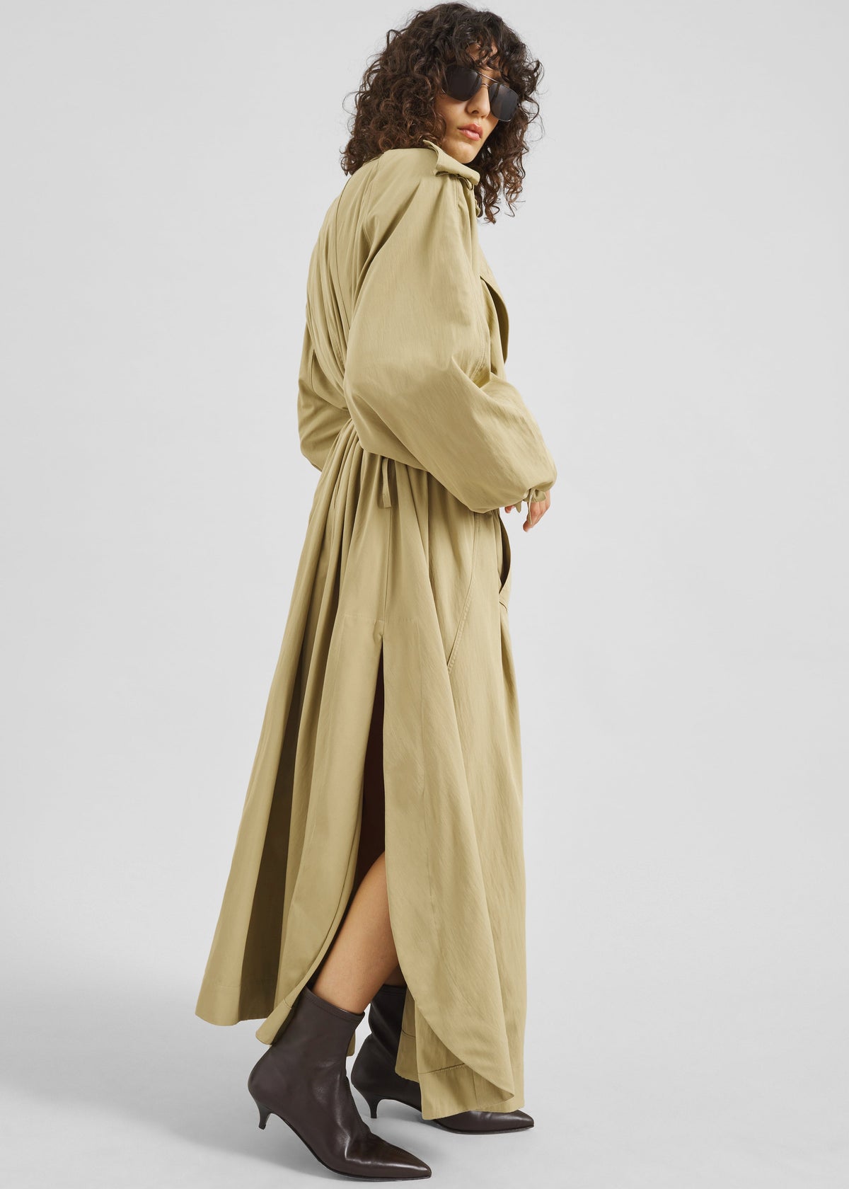 Elsdon Fluid Long Trench - Camel β view 2 of 10