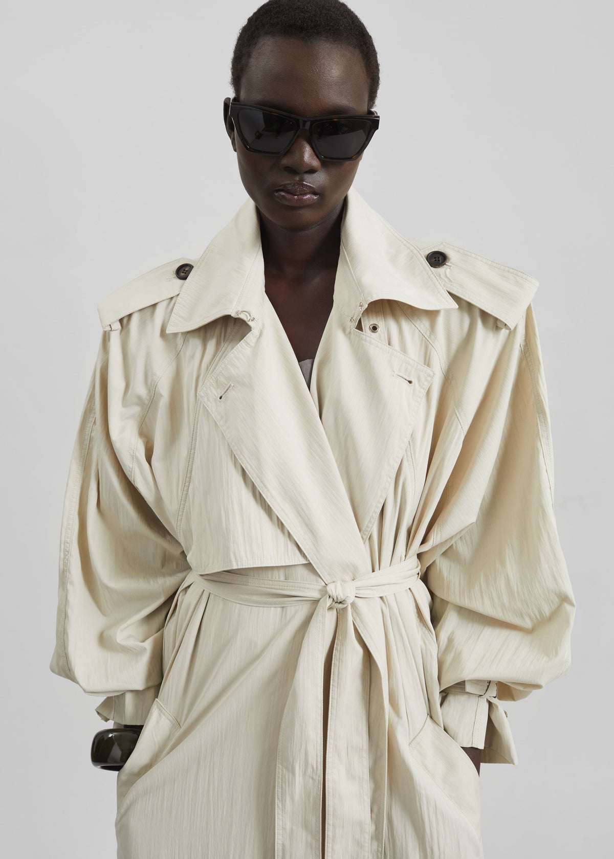Elsdon Fluid Long Trench - Light Beige β view 2 of 11