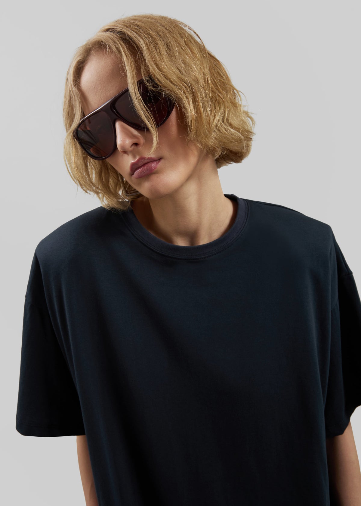 Endell Drop-Waist T-Shirt Dress - Navy β view 4 of 9