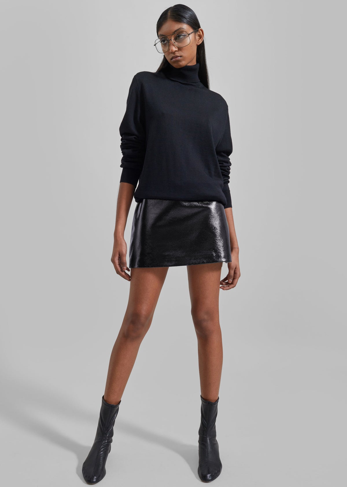 Eve Thin Turtleneck Sweater - Black β view 3 of 9