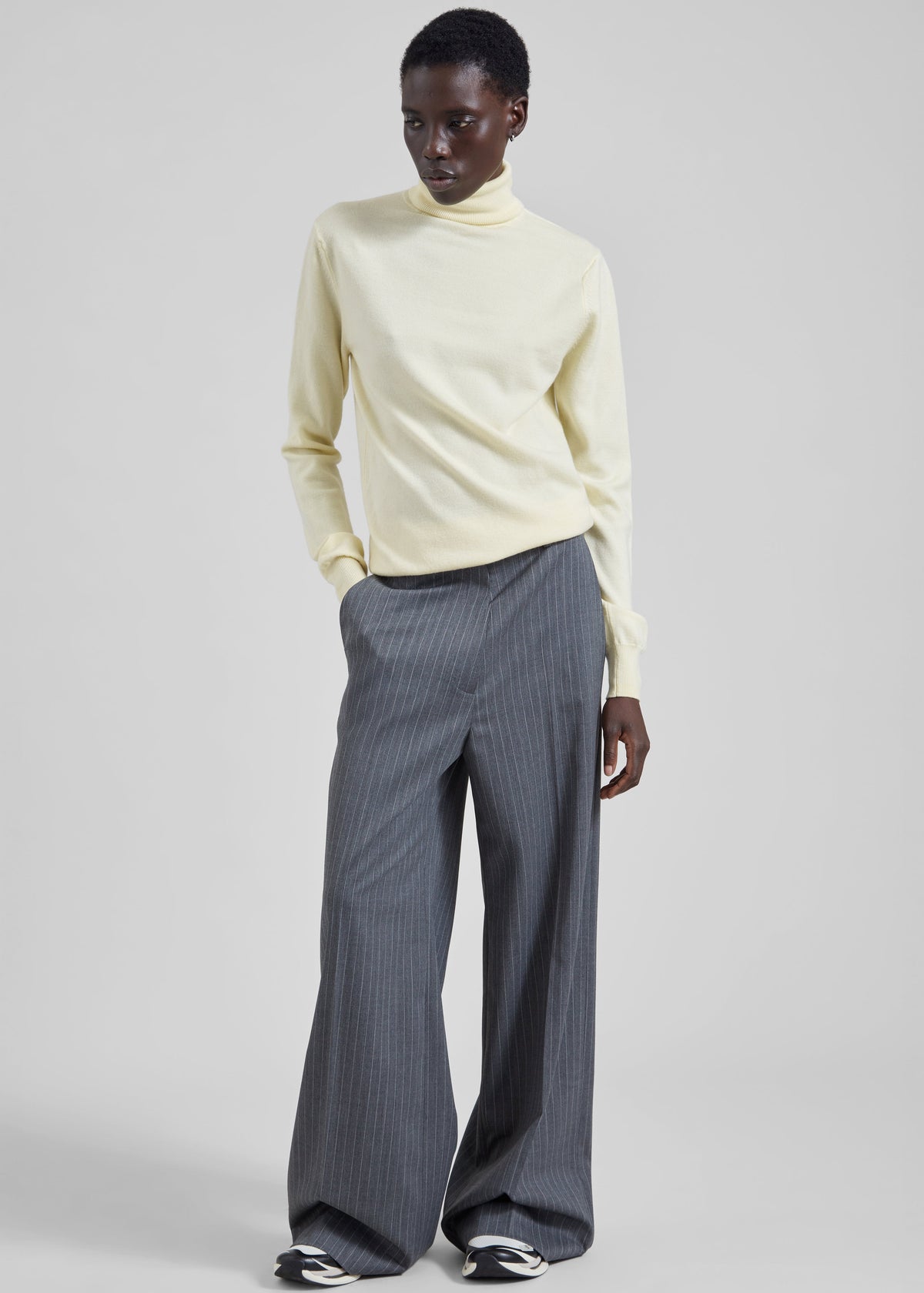 Eve Thin Turtleneck Sweater - Pale Yellow β view 3 of 5