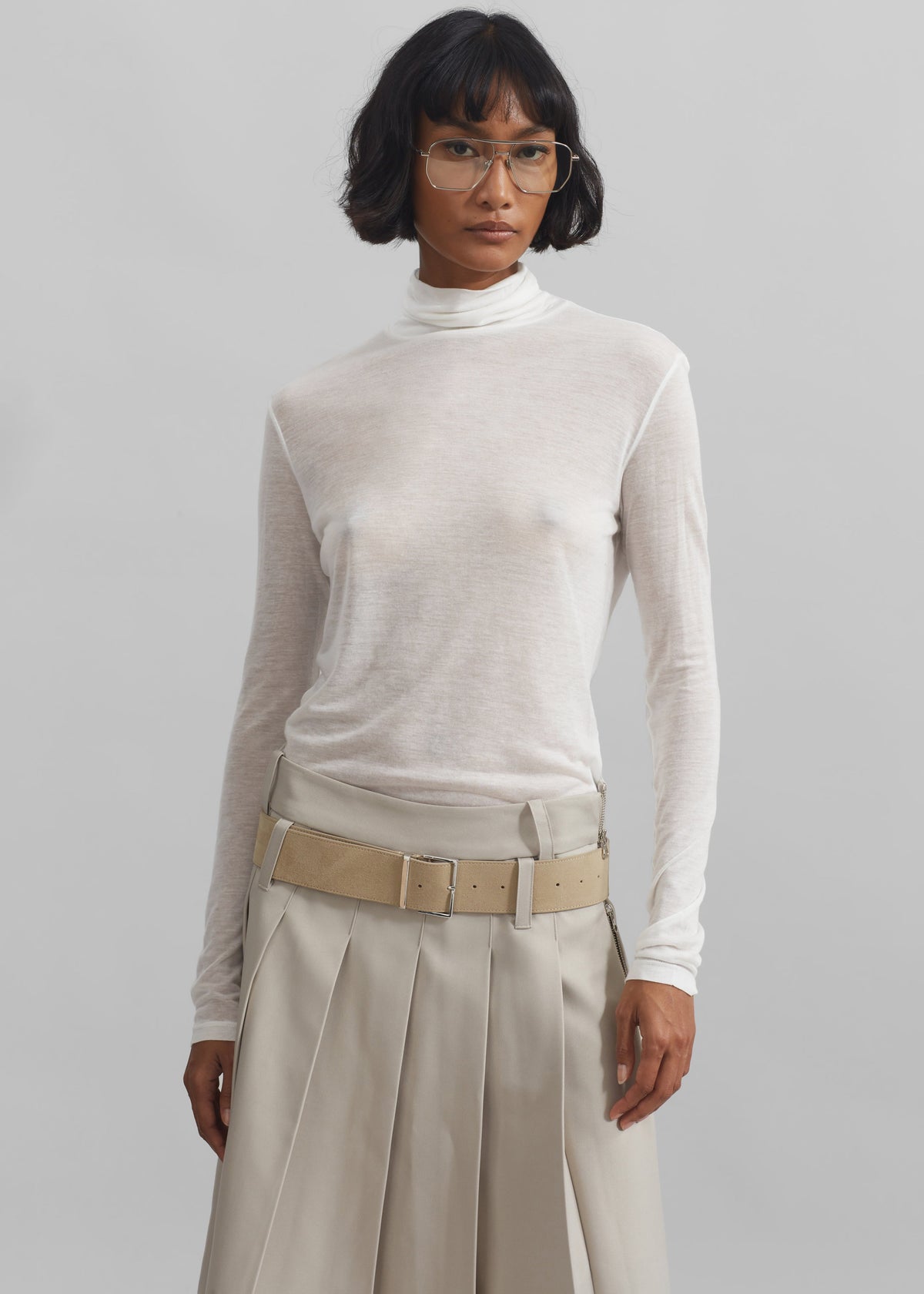 Evren Sheer Turtleneck - White β view 3 of 8