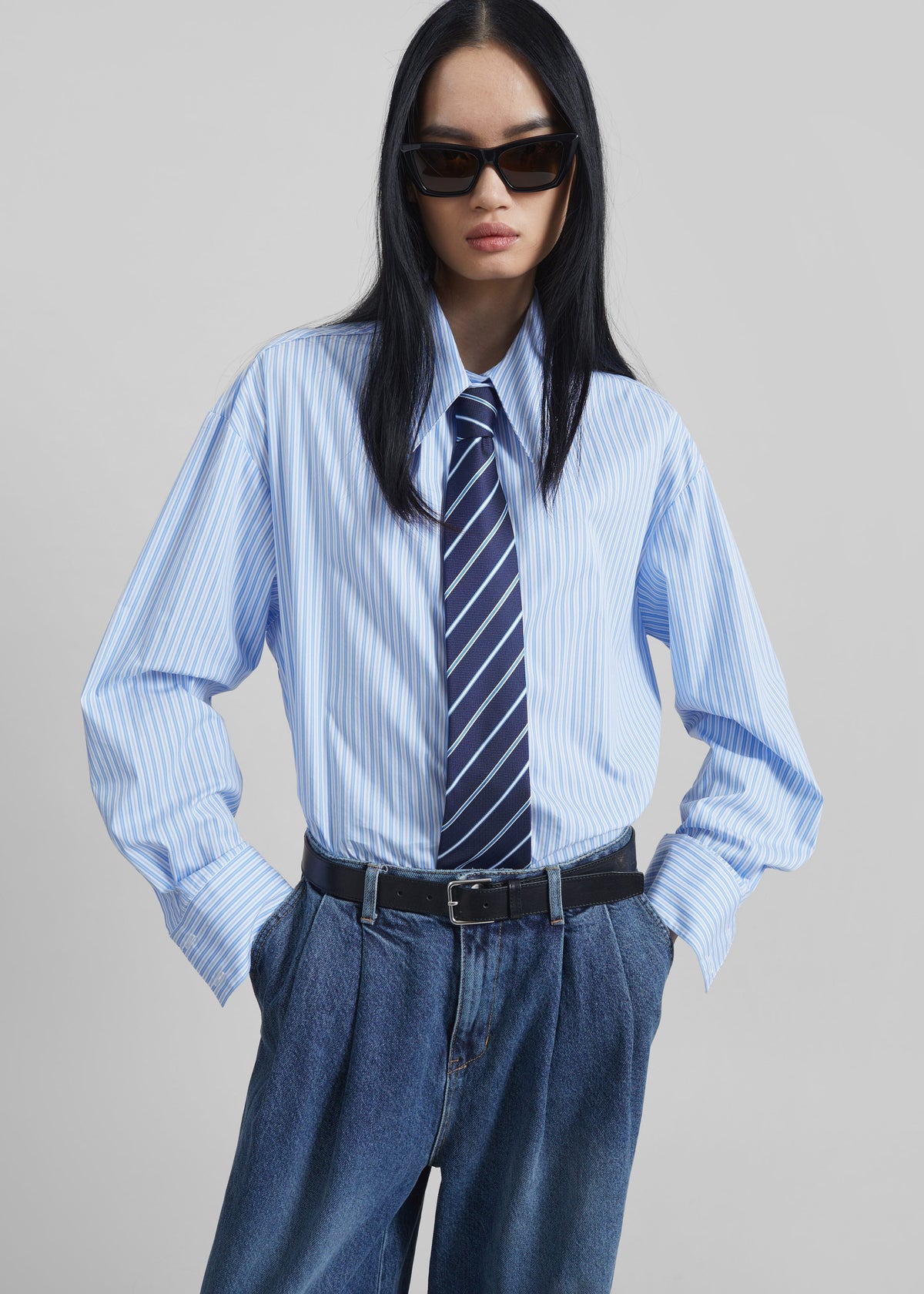 Gainsford Neck Tie Shirt - Blue/White Stripe β view 5 of 8