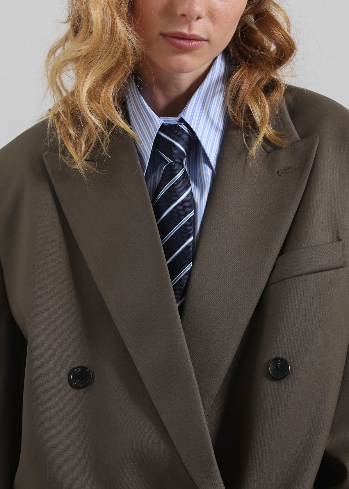 Gainsford Neck Tie Shirt - Blue/White Stripe β view 3 of 8