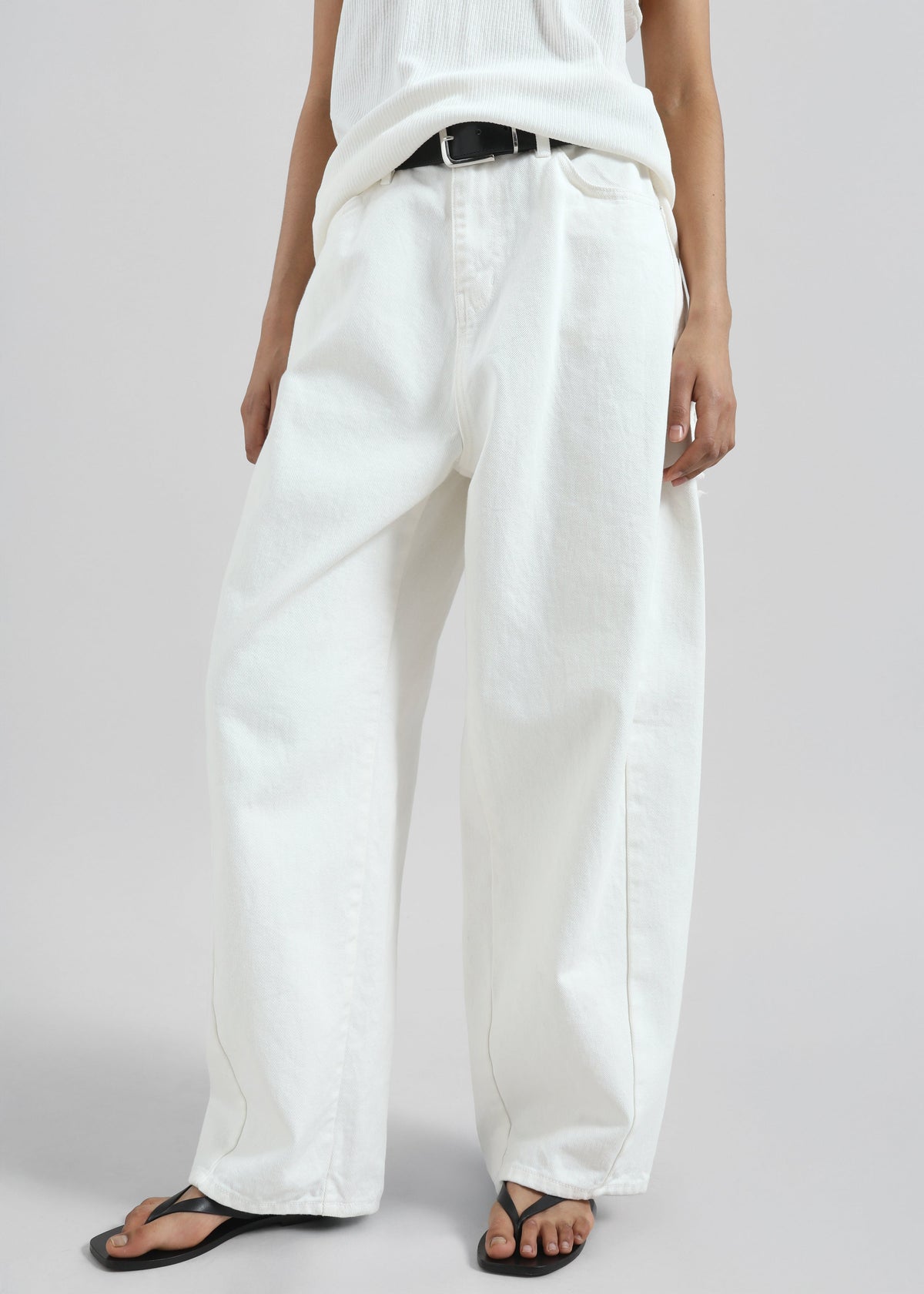 Halgar Frayed Seam Barrel Leg Jeans - White β view 3 of 14