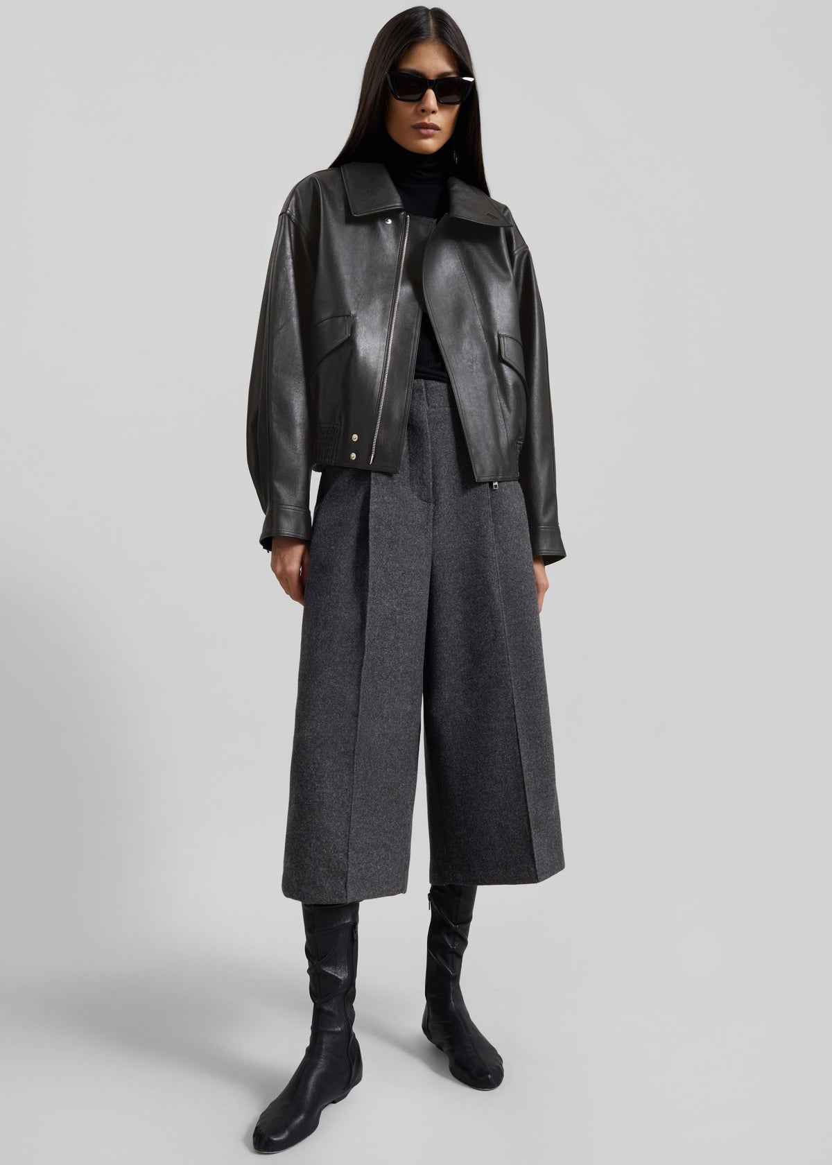 Leher Tailored Wool Culottes - Charcoal β view 9 of 10