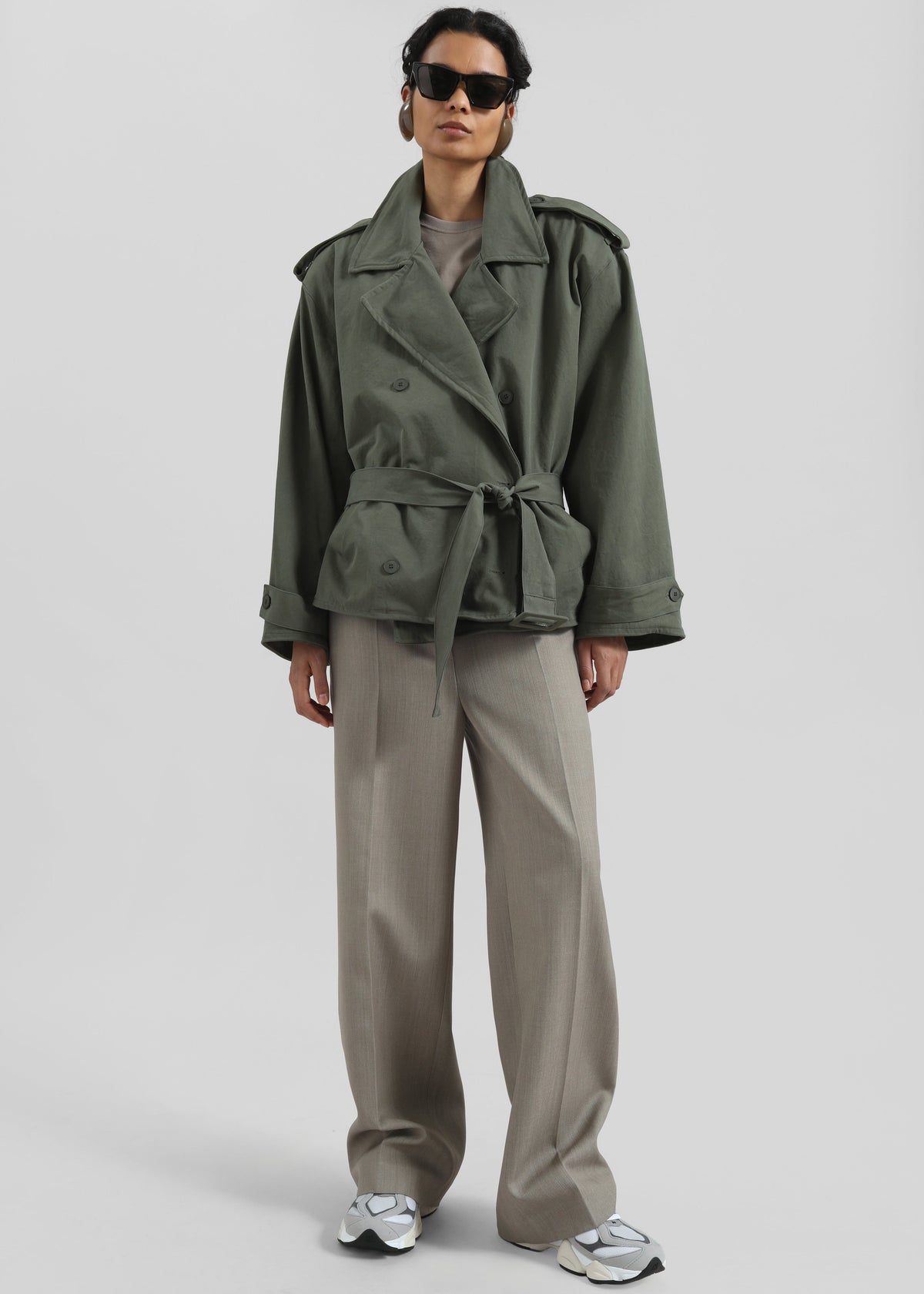 Hedley Wired Short Trench - Olive β view 9 of 12