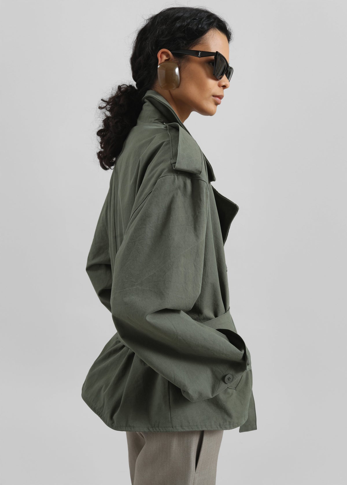 Hedley Wired Short Trench - Olive β view 4 of 12