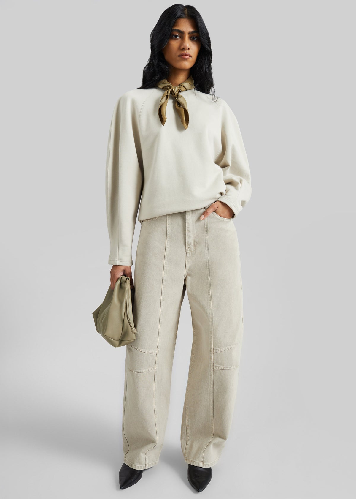 Idre Barrel Leg Jeans - Beige β view 5 of 8