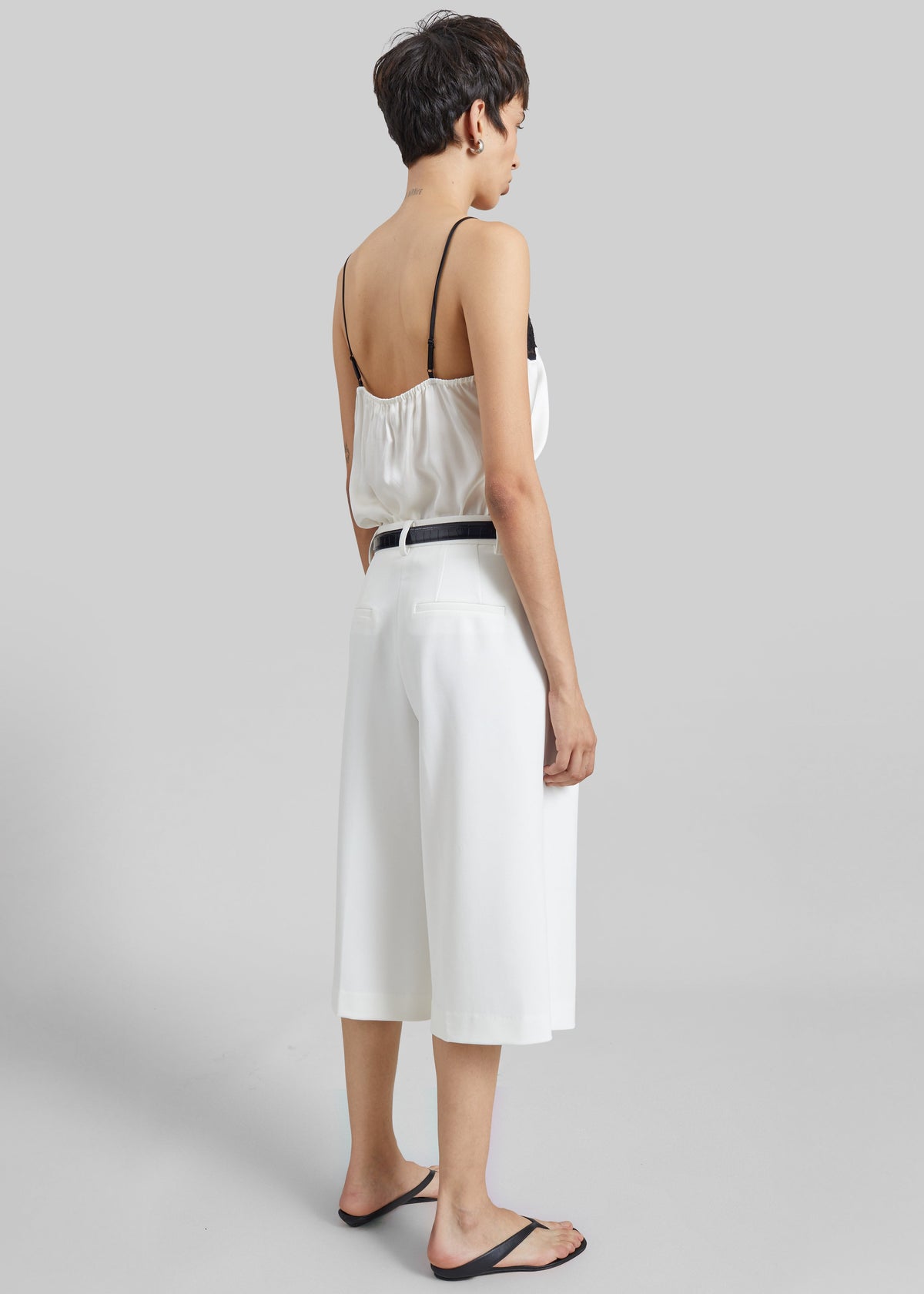 Jag Pleated Bermuda Shorts - White β view 7 of 8