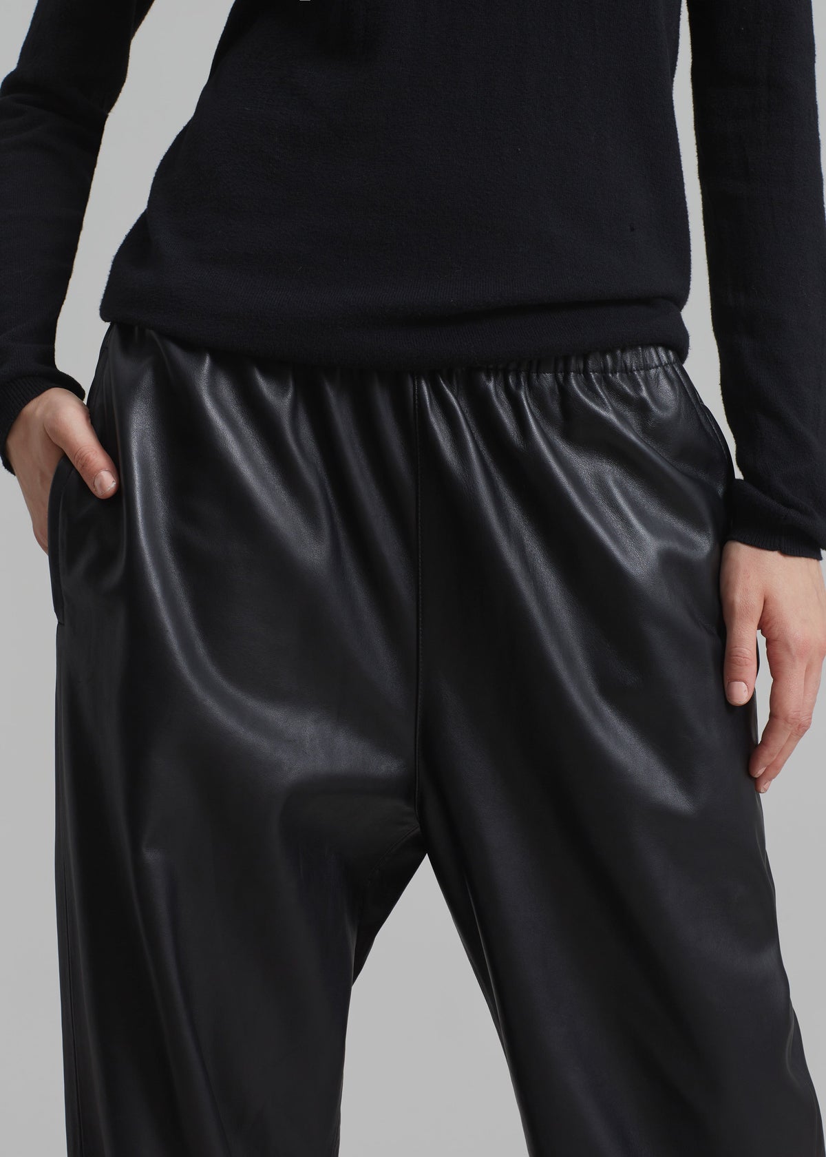 Kevin Leather Trousers - Black β view 3 of 14