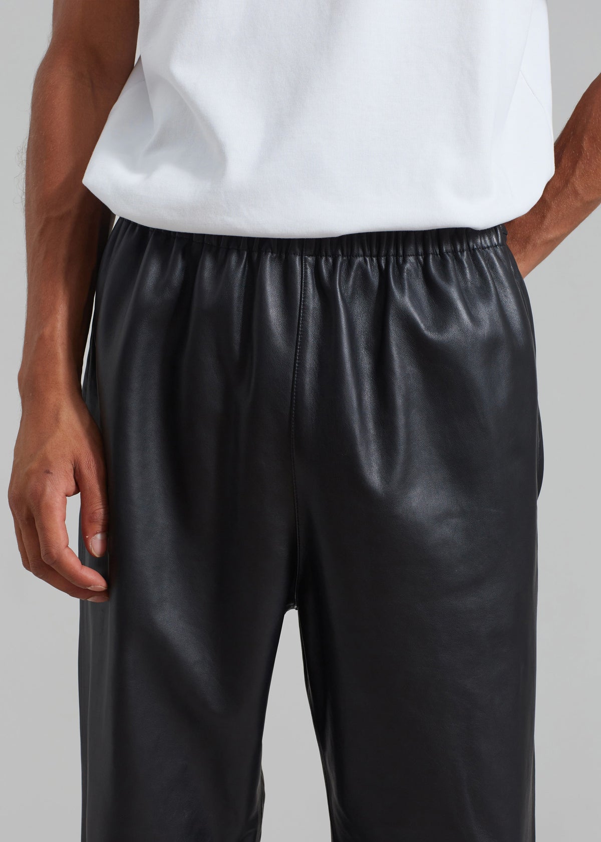Kevin Leather Trousers - Black β view 10 of 14