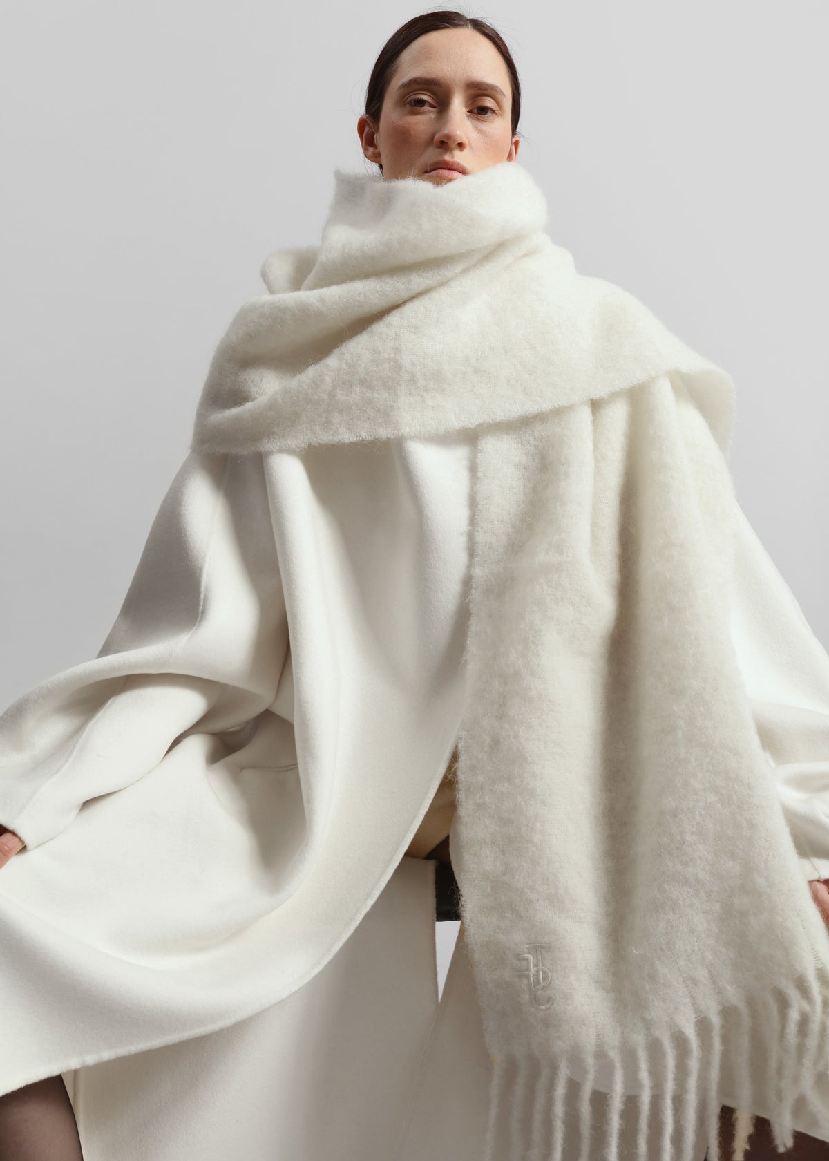 Leroy Funnel Neck Wool Coat - White β view 5 of 7