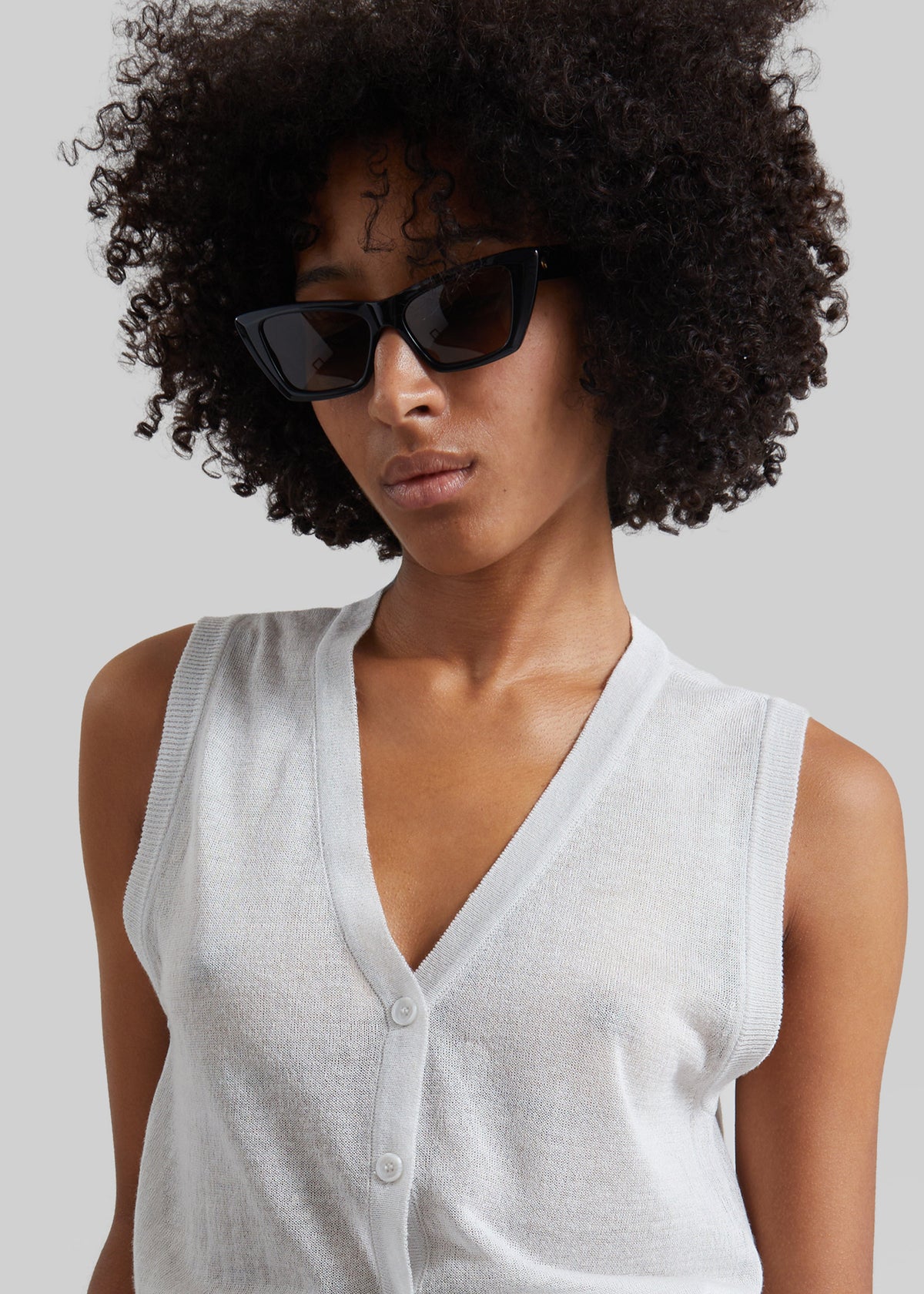Lesina Sheer Knit Sleeveless Cardigan - Light Grey β view 4 of 8