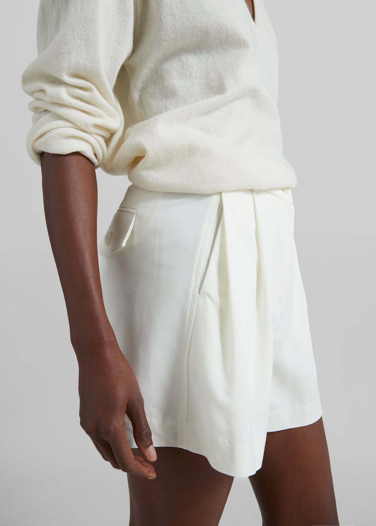 Lisboa Pleated Mini Shorts - Ivory β view 4 of 9