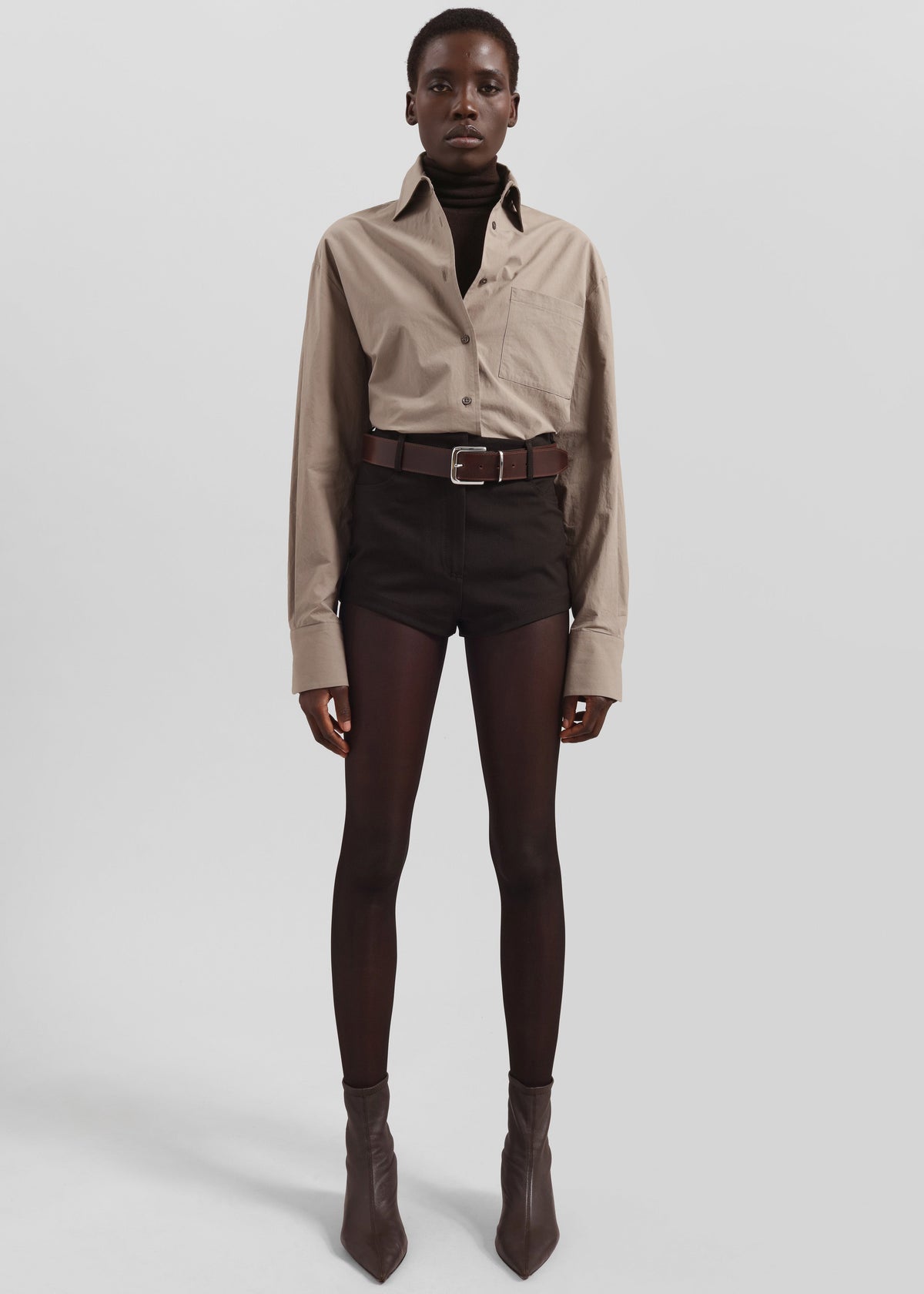 Loen Hot Pants - Brown β view 7 of 8