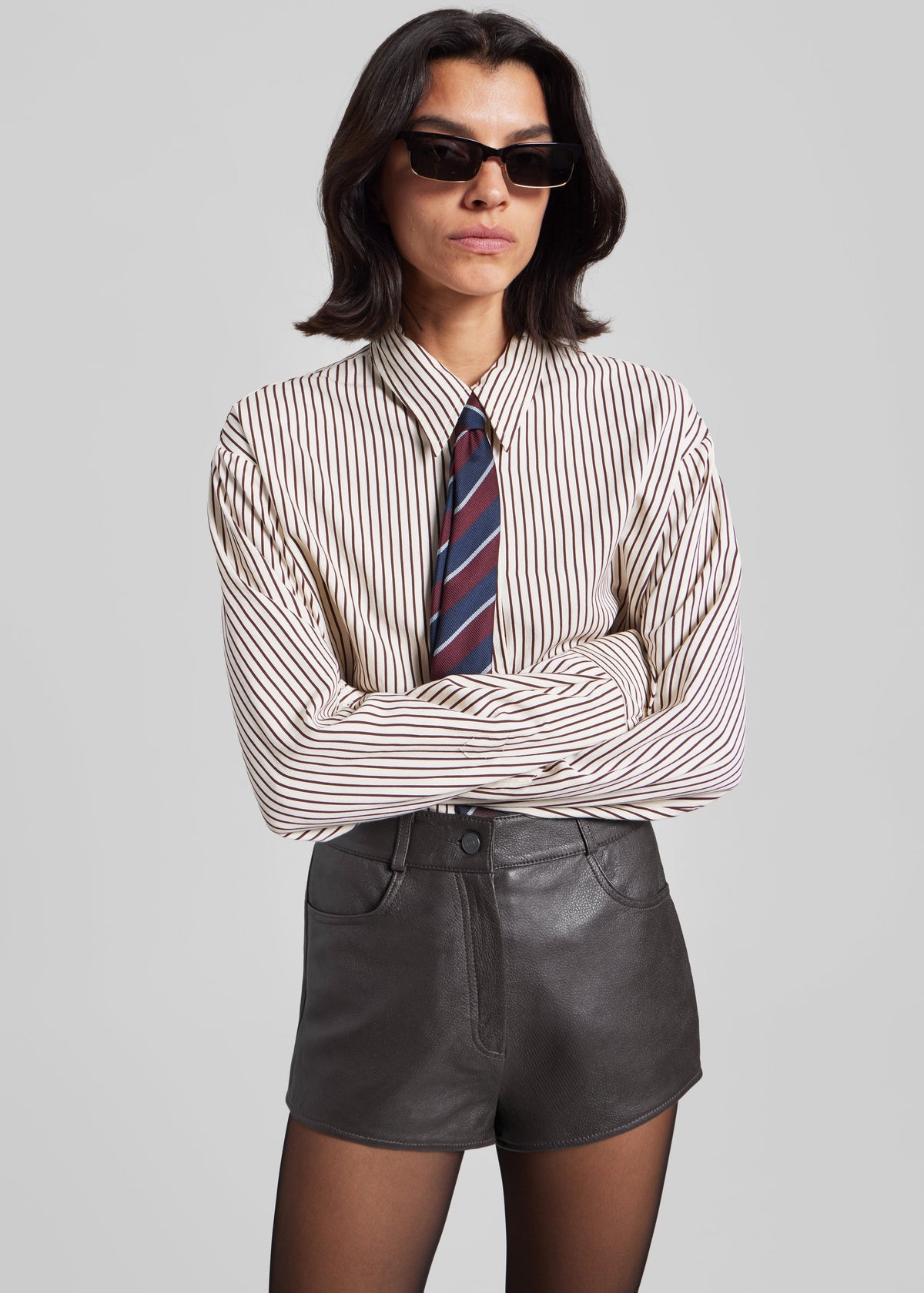 Loen Leather Hot Pants - Vintage Brown β view 6 of 13