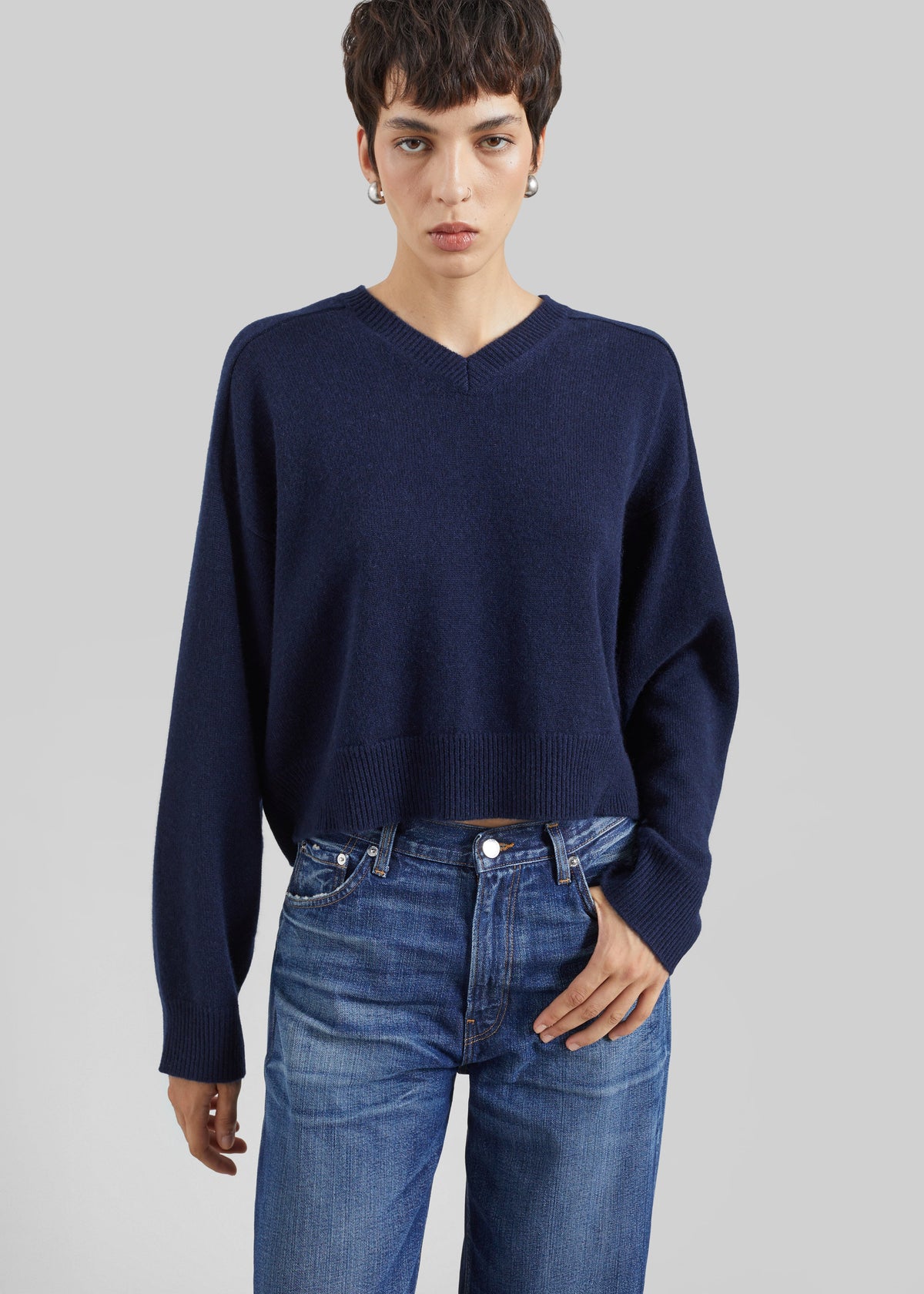 Loulou de Saison Anzor Lds V-Neck Sweater - Navy β view 4 of 5