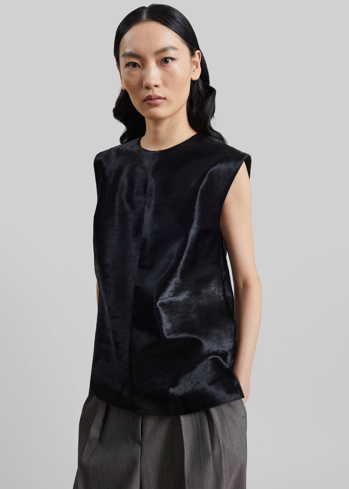 Loulou de Saison Juni Sleeveless Straight Top - Black β view 4 of 6