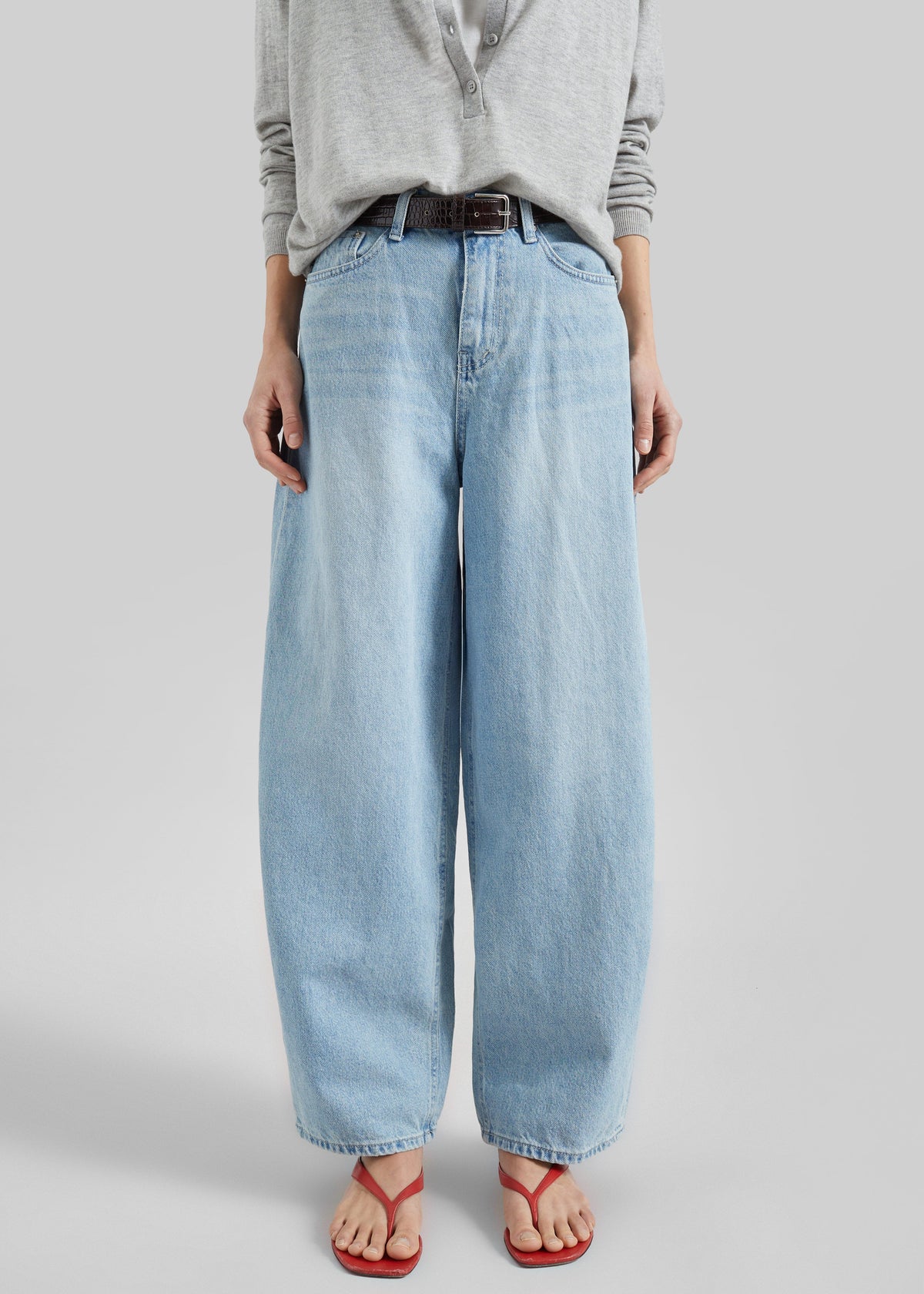 Lucena Barrel-Leg Jeans - Light Wash β view 7 of 9